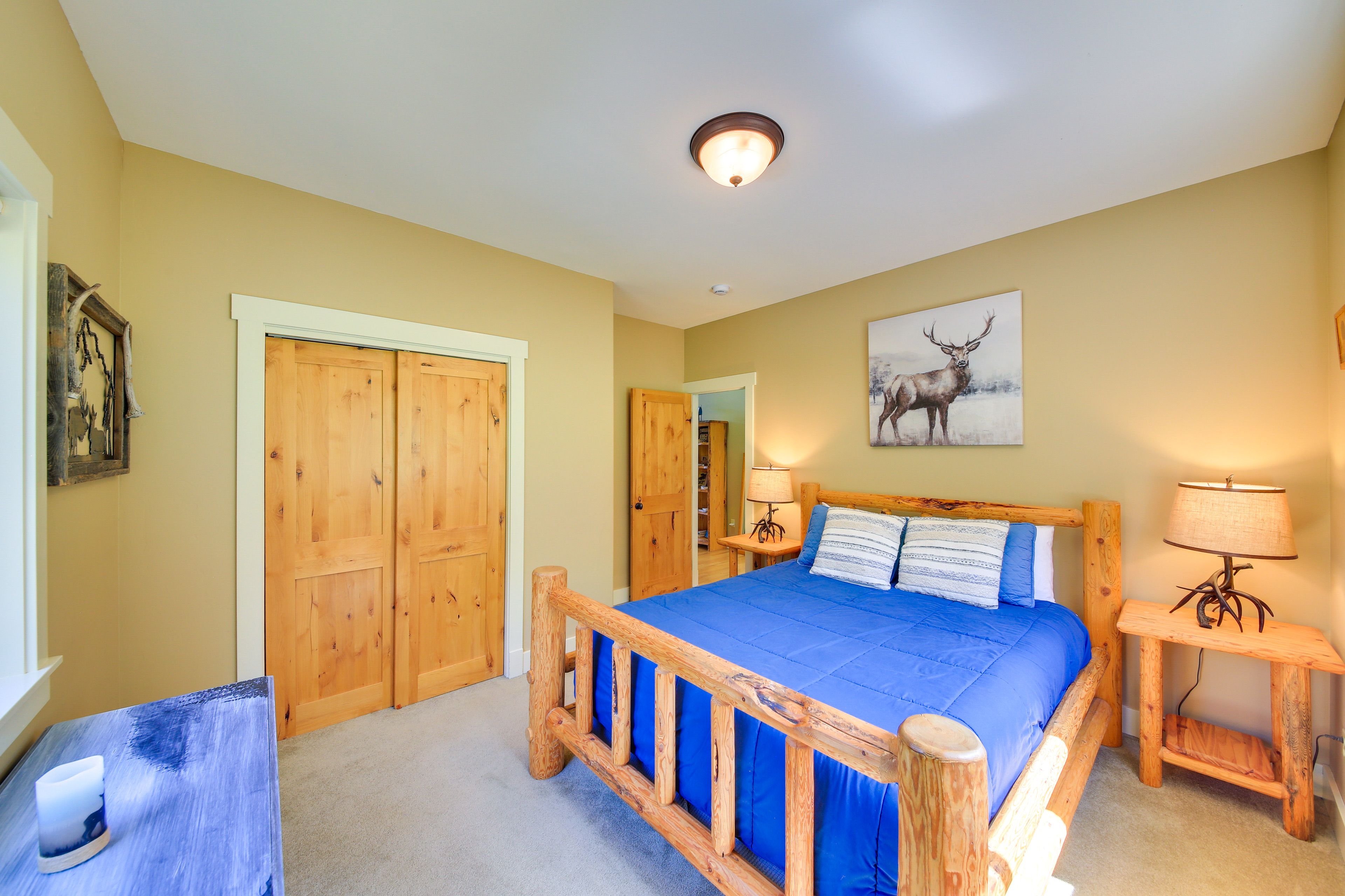 Bedroom 2 | Queen Bed | 1st Floor