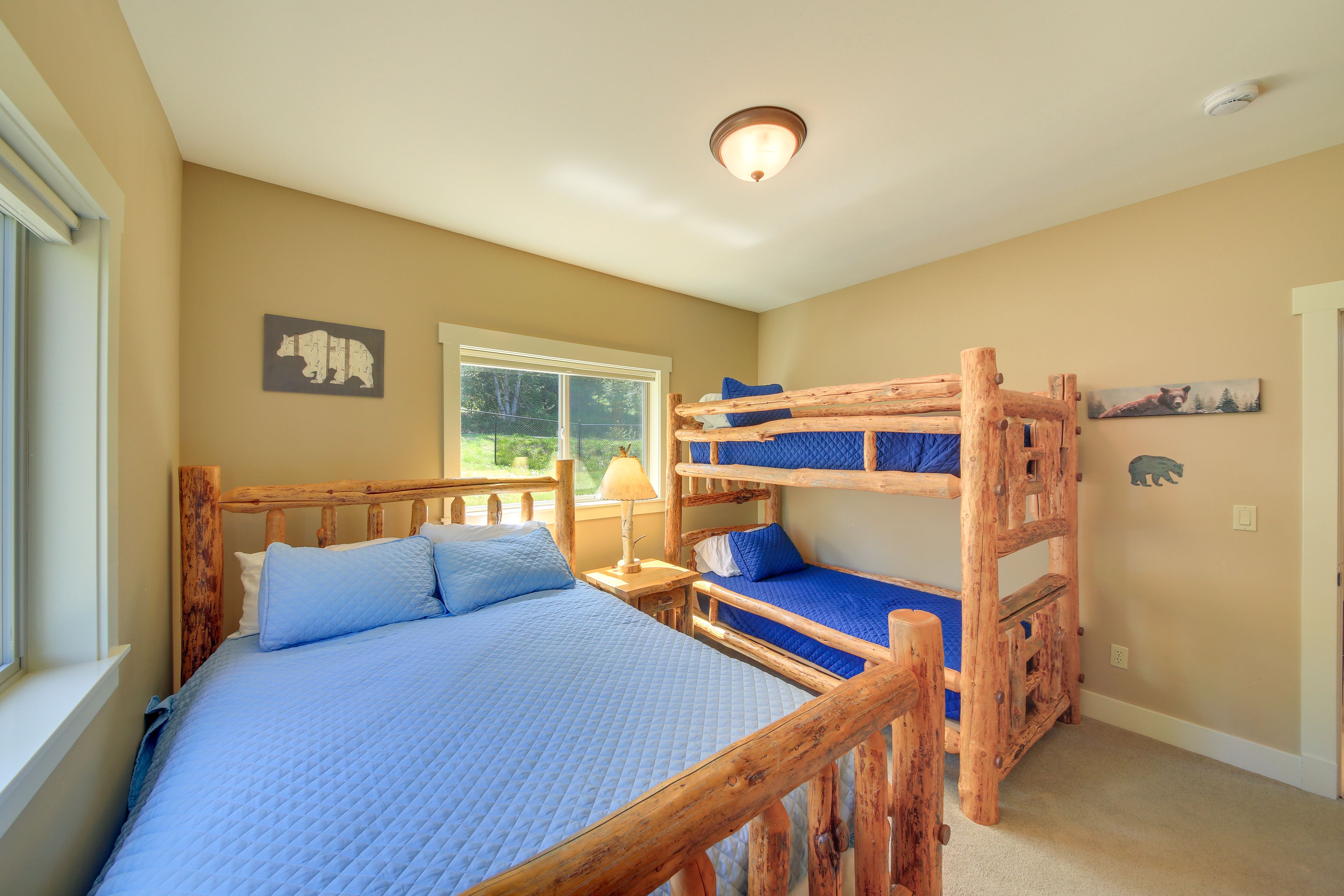 Bedroom 3 | Queen Bed | Twin Bunk Bed | 1st Floor