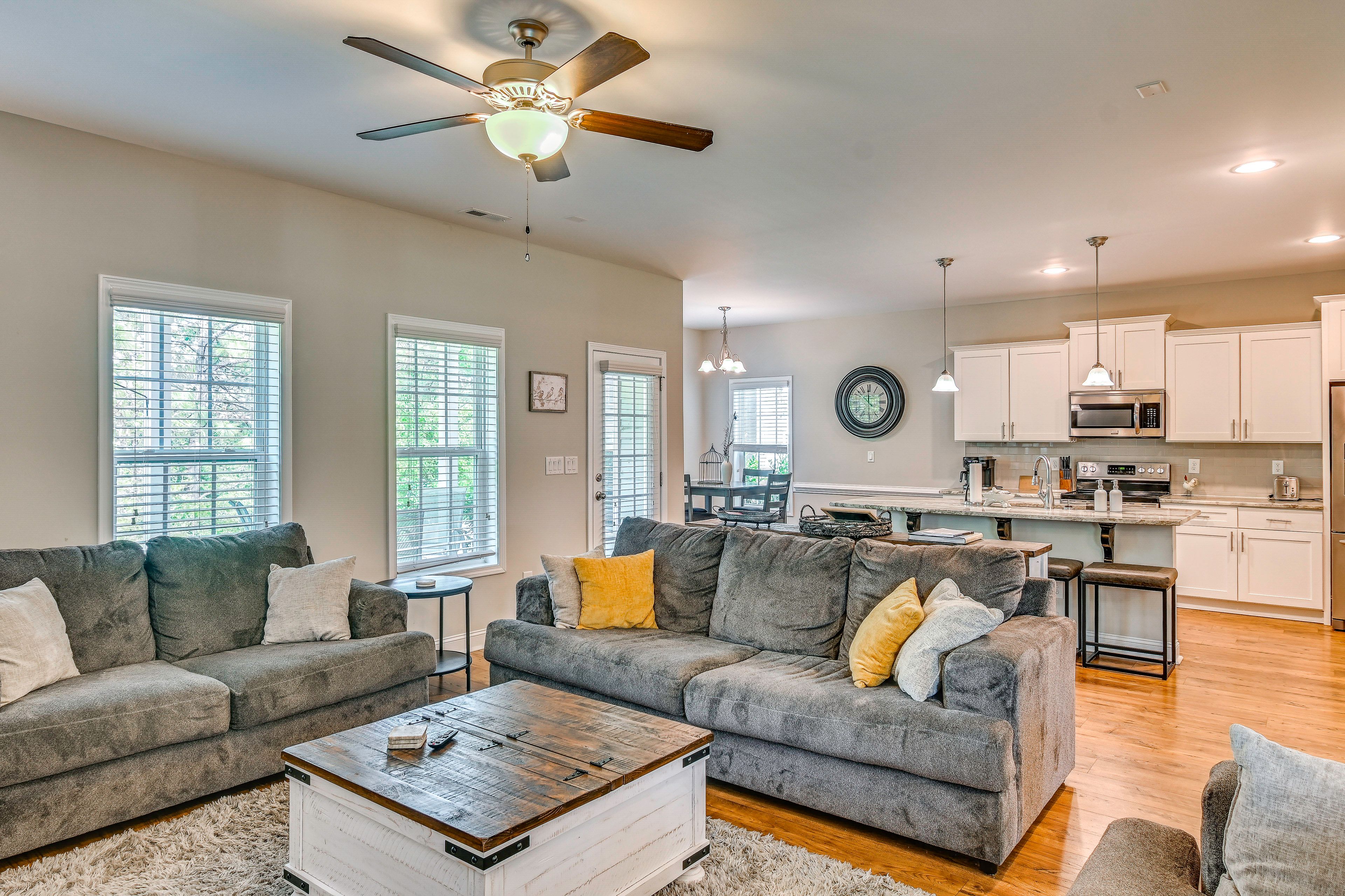 Pinehurst Vacation Rental | 4BR | 2.5BA | 2,600 Sq Ft | 2 Steps to Enter