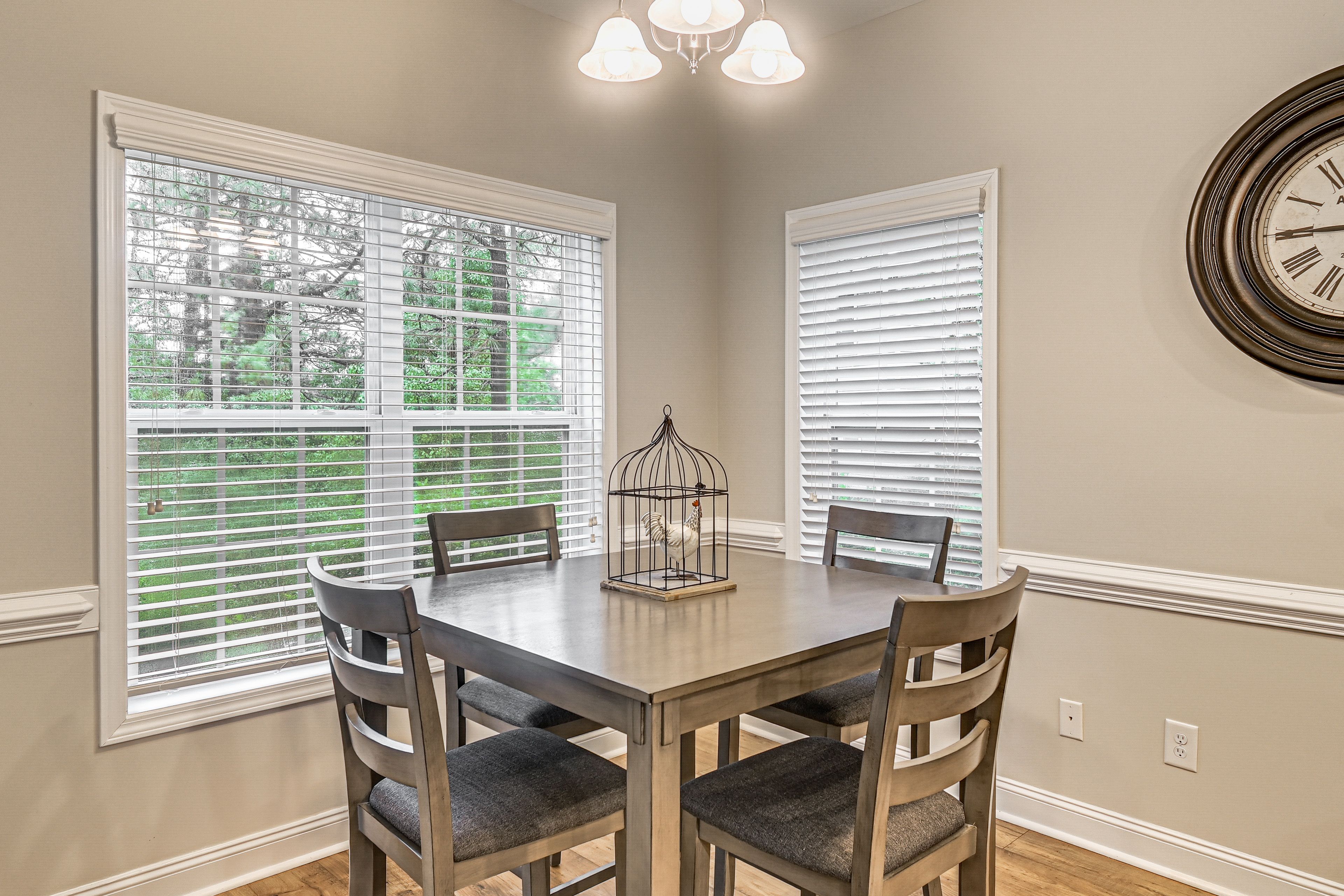 Breakfast Nook | 1st Floor