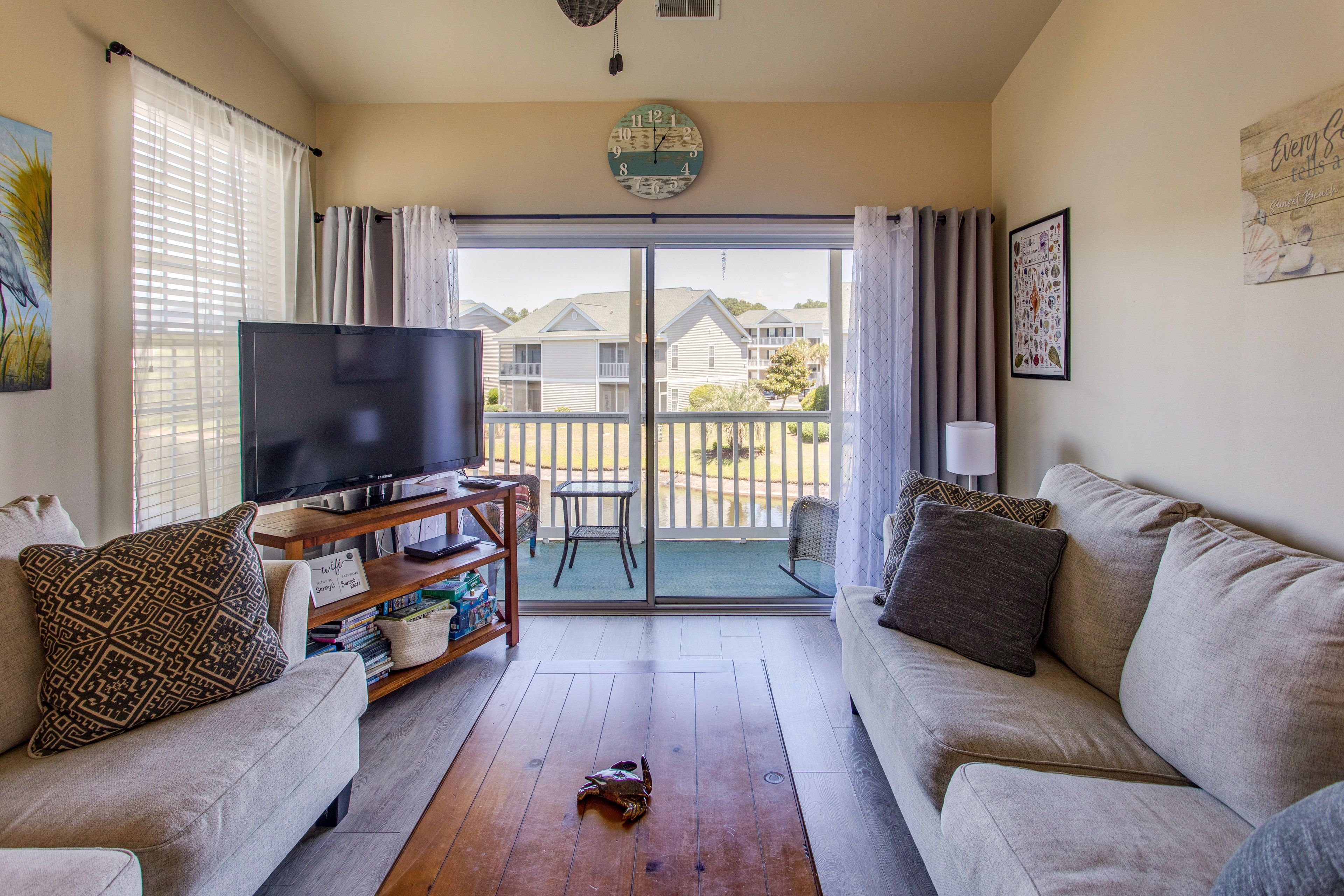 Living Room | Full Sleeper Sofa