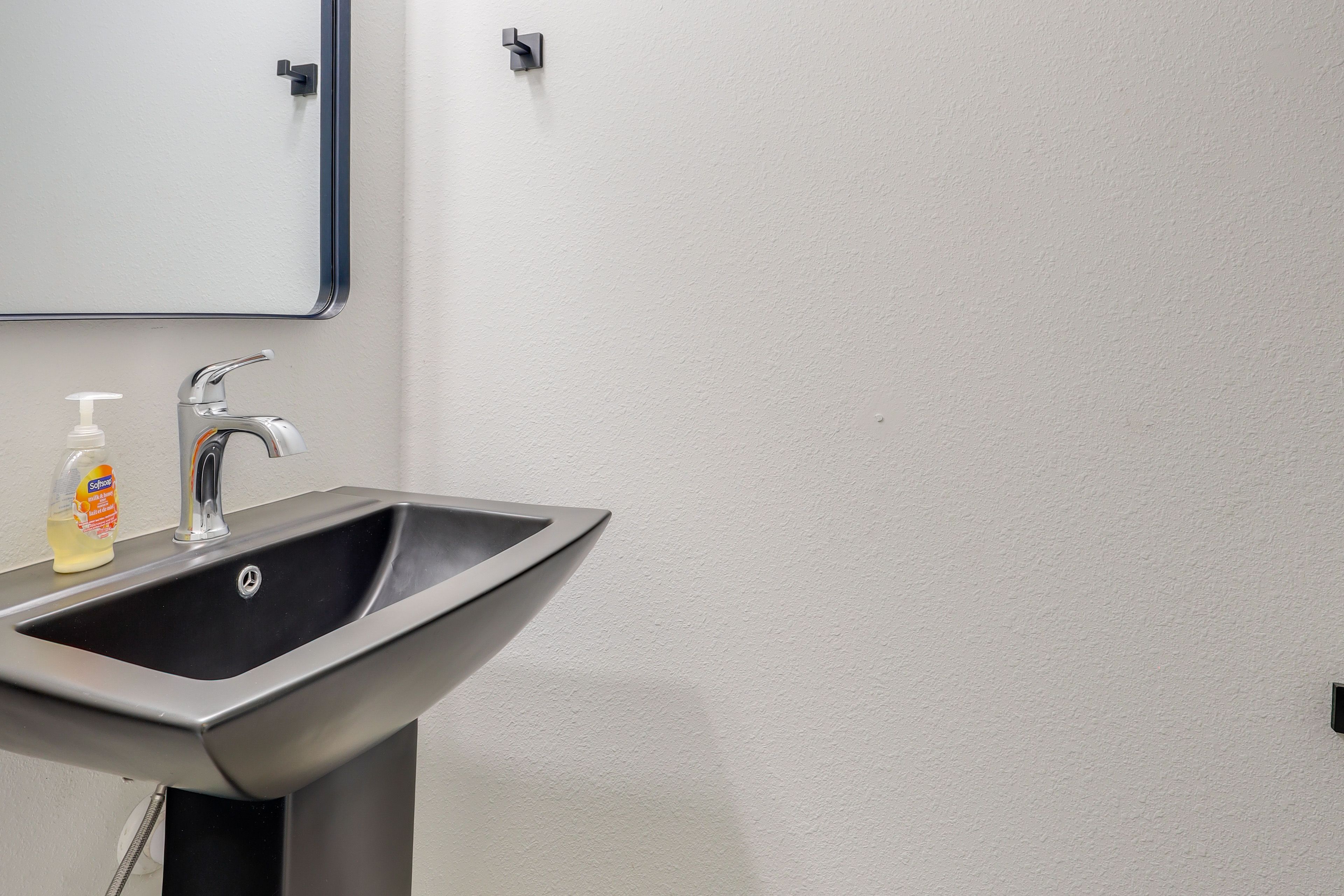 Half Bathroom | 1st Floor