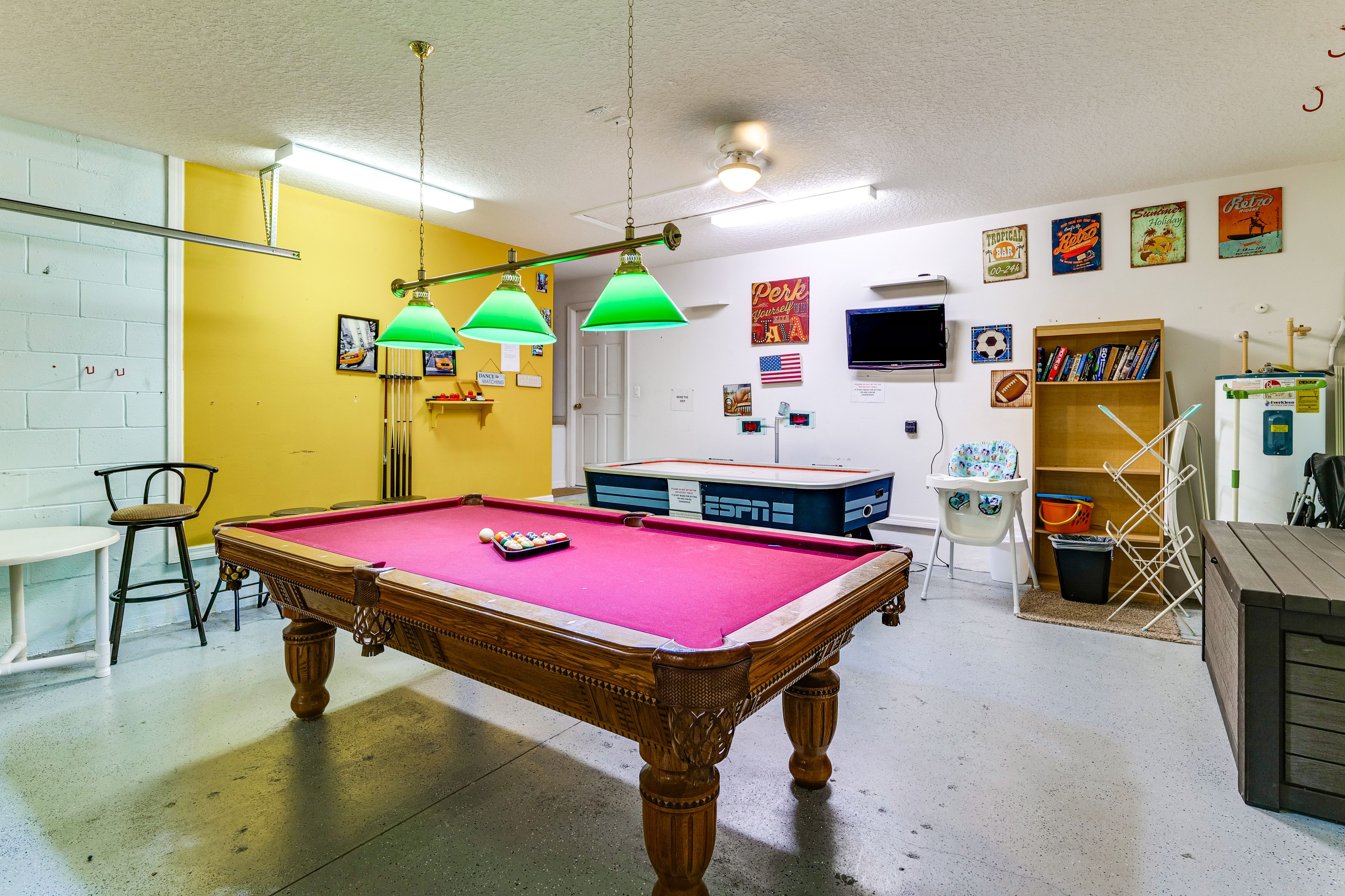 Game Room | Garage