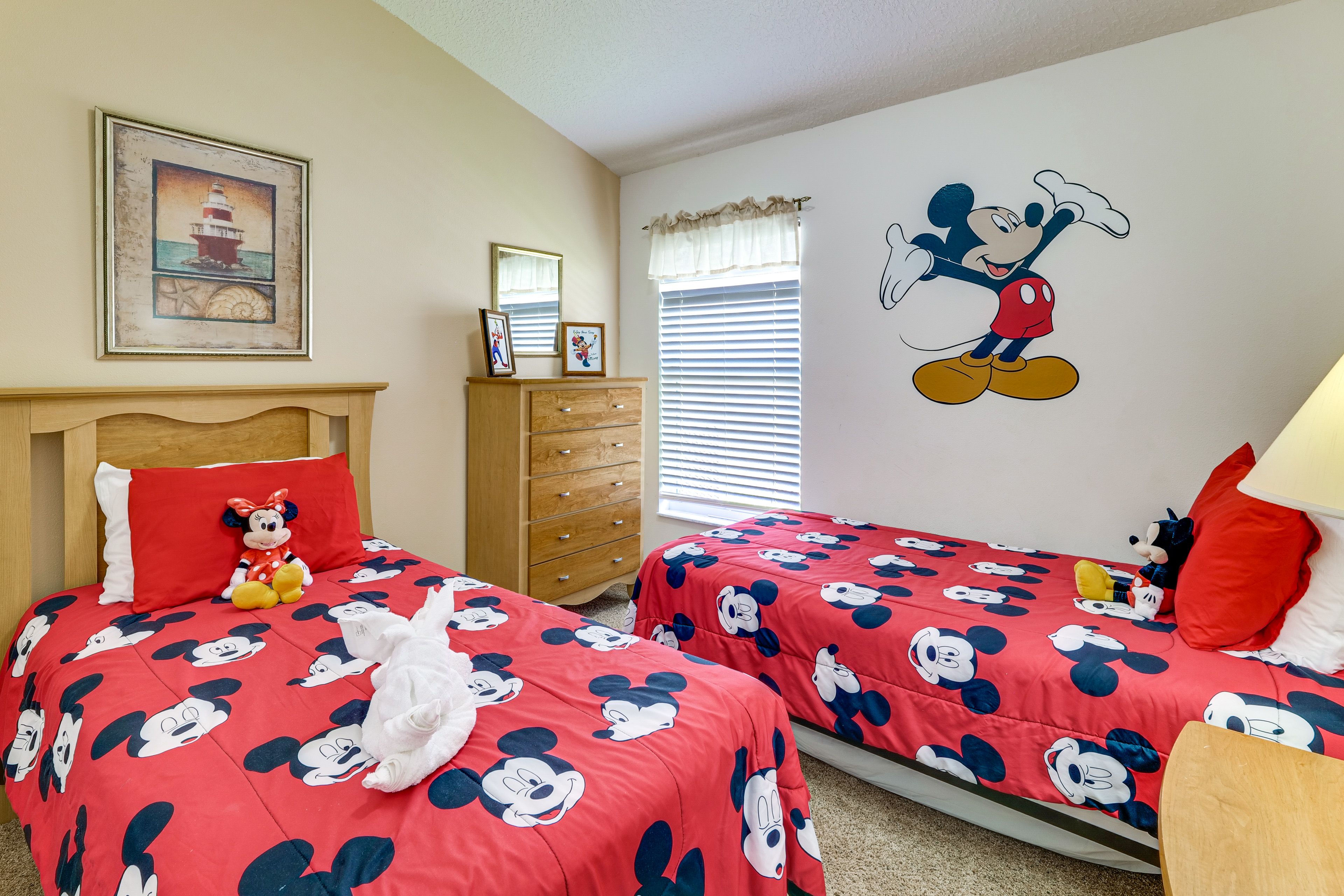 Bedroom 4 | 2 Twin Beds