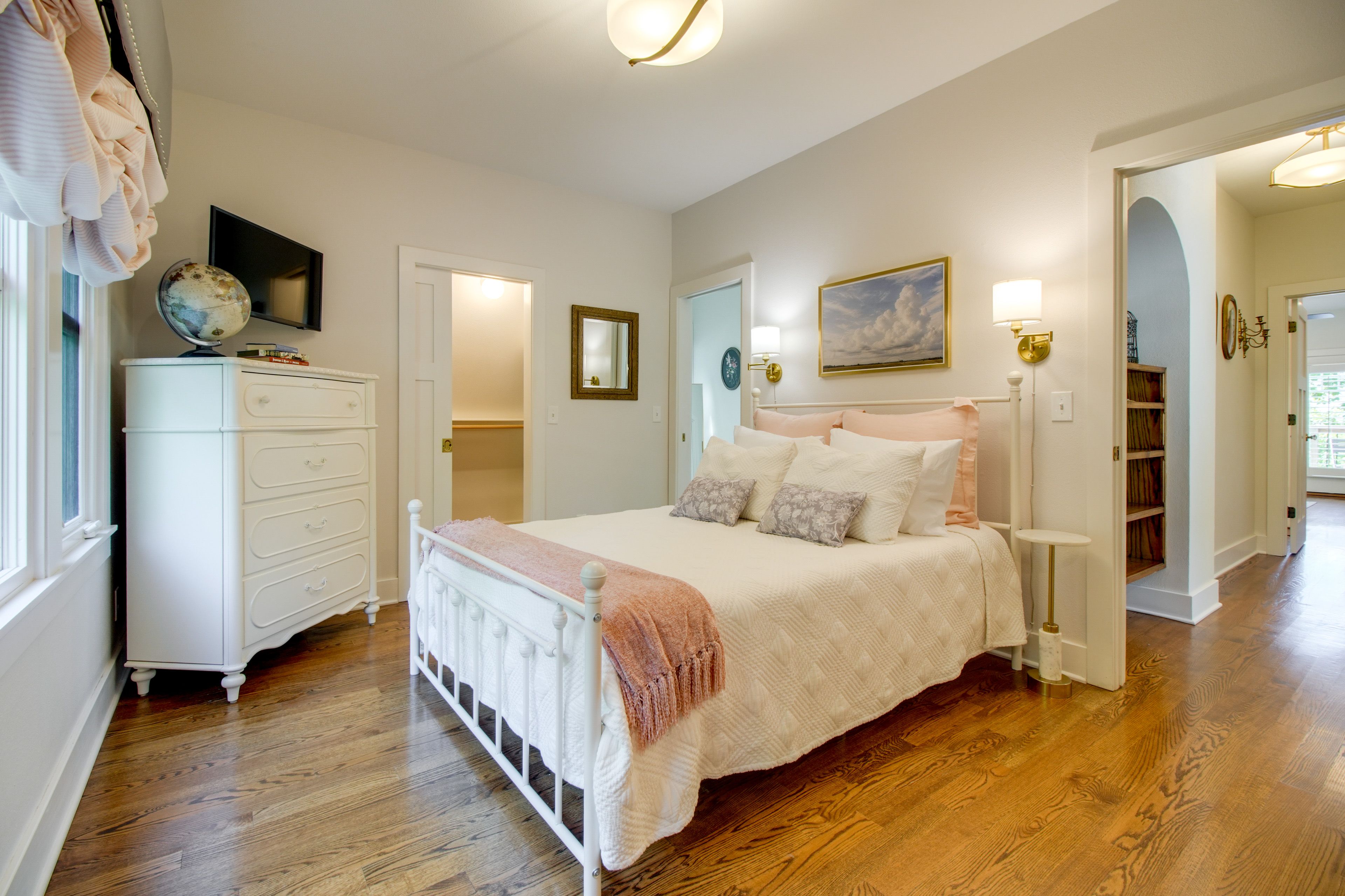 Bedroom 3 | Queen Bed | 2nd Floor