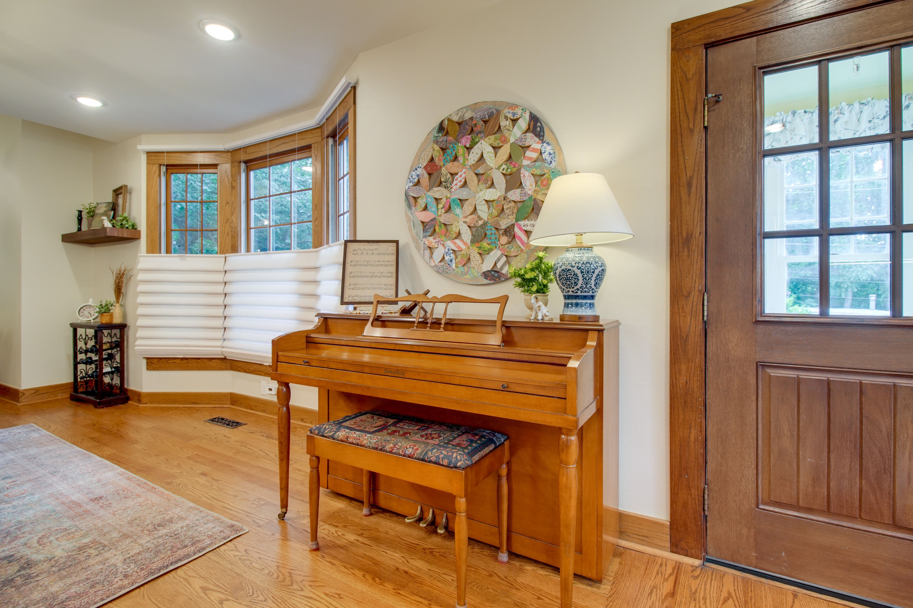 Piano | 1st Floor