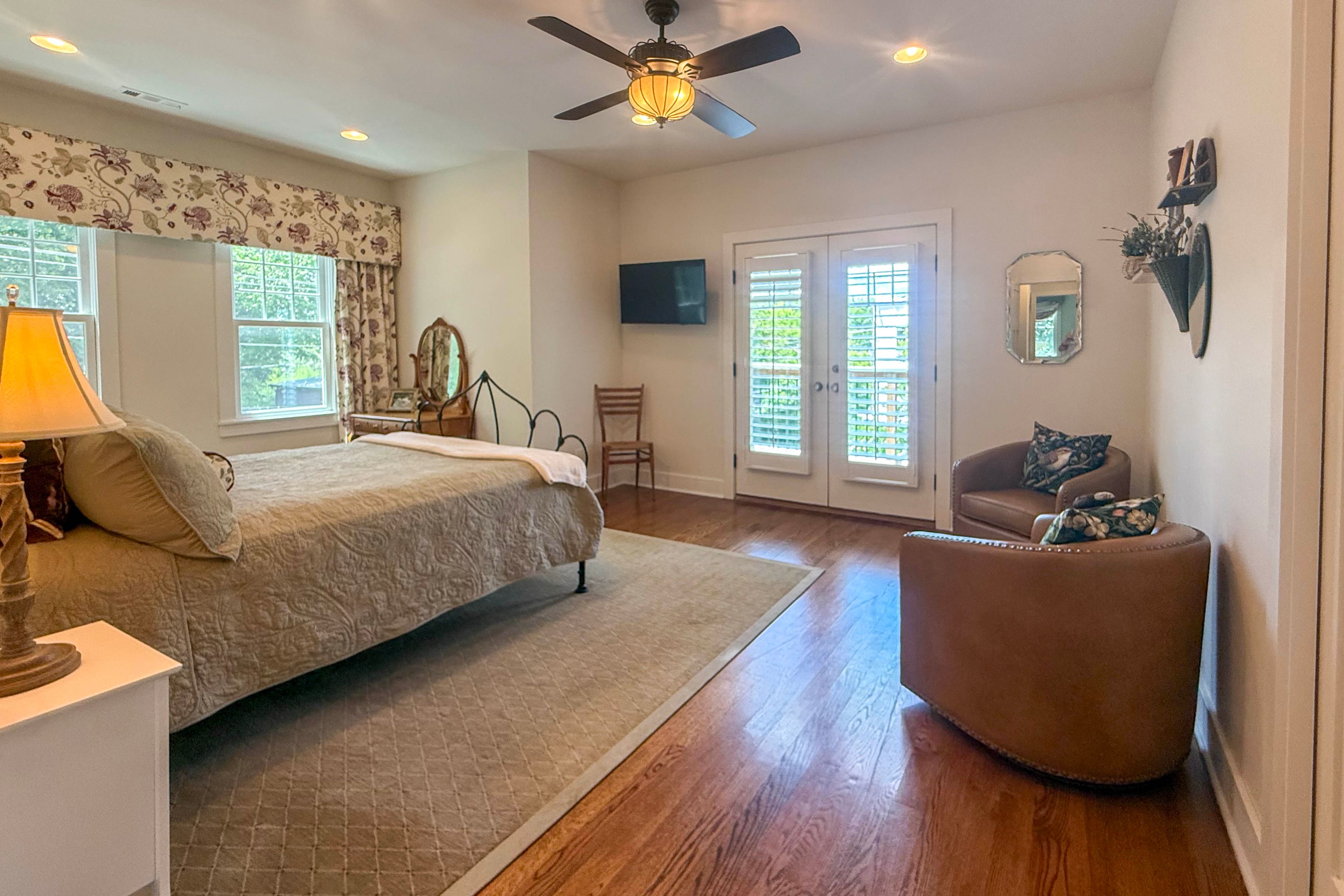 Bedroom 2 | Full Bed | 2nd Floor