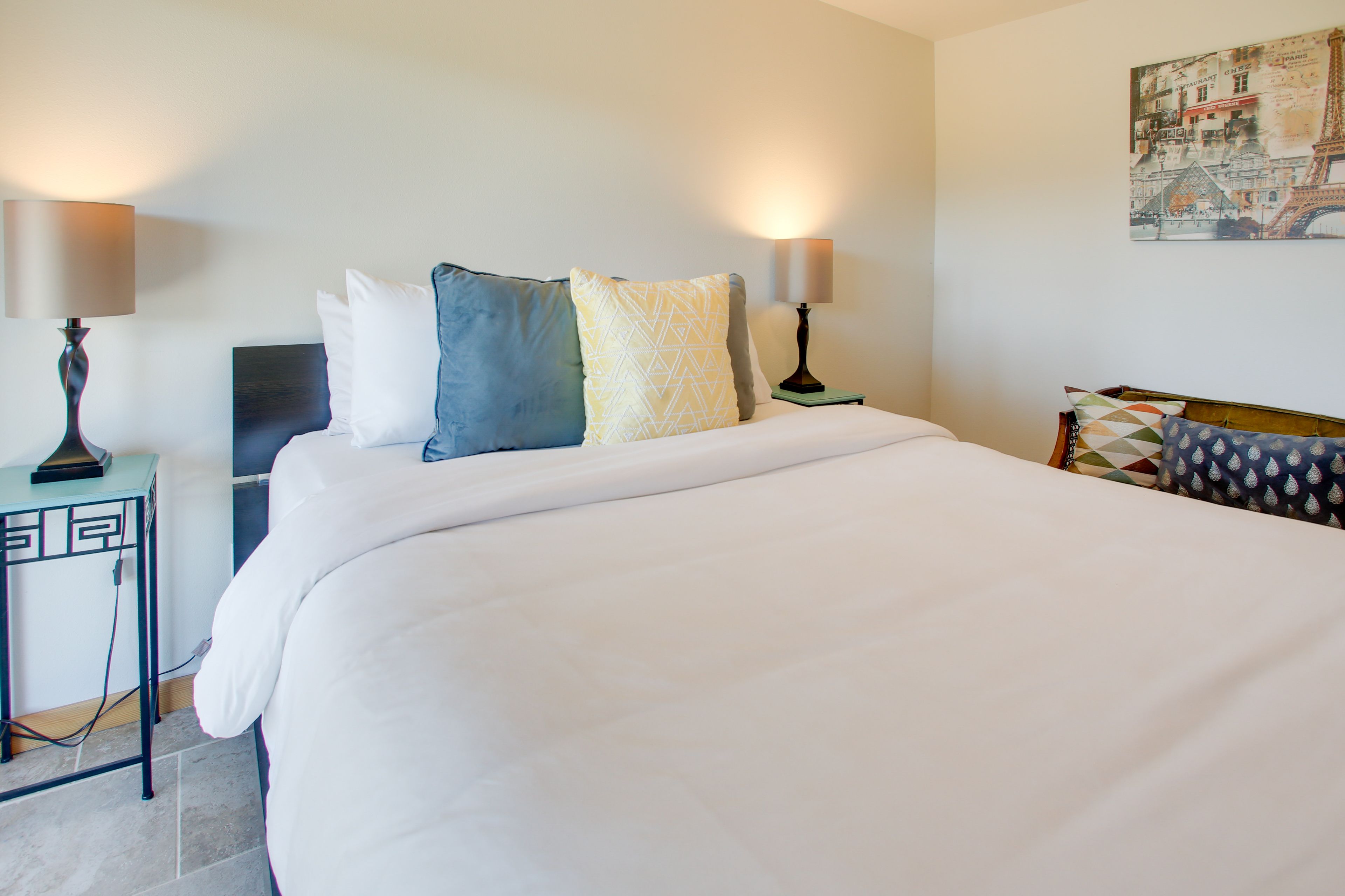 Bedroom 4 | Queen Bed | Lower Level