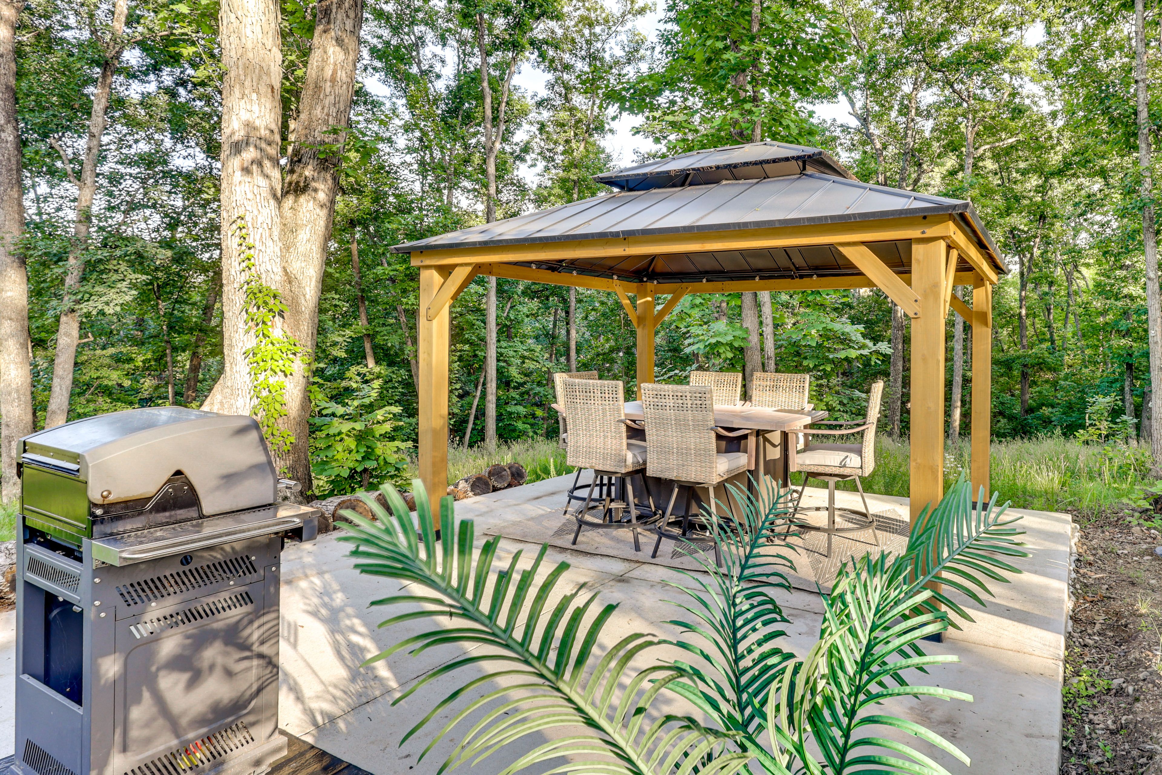 Spacious Yard | Furnished Patio | Dining Area | 2 Fire Pits