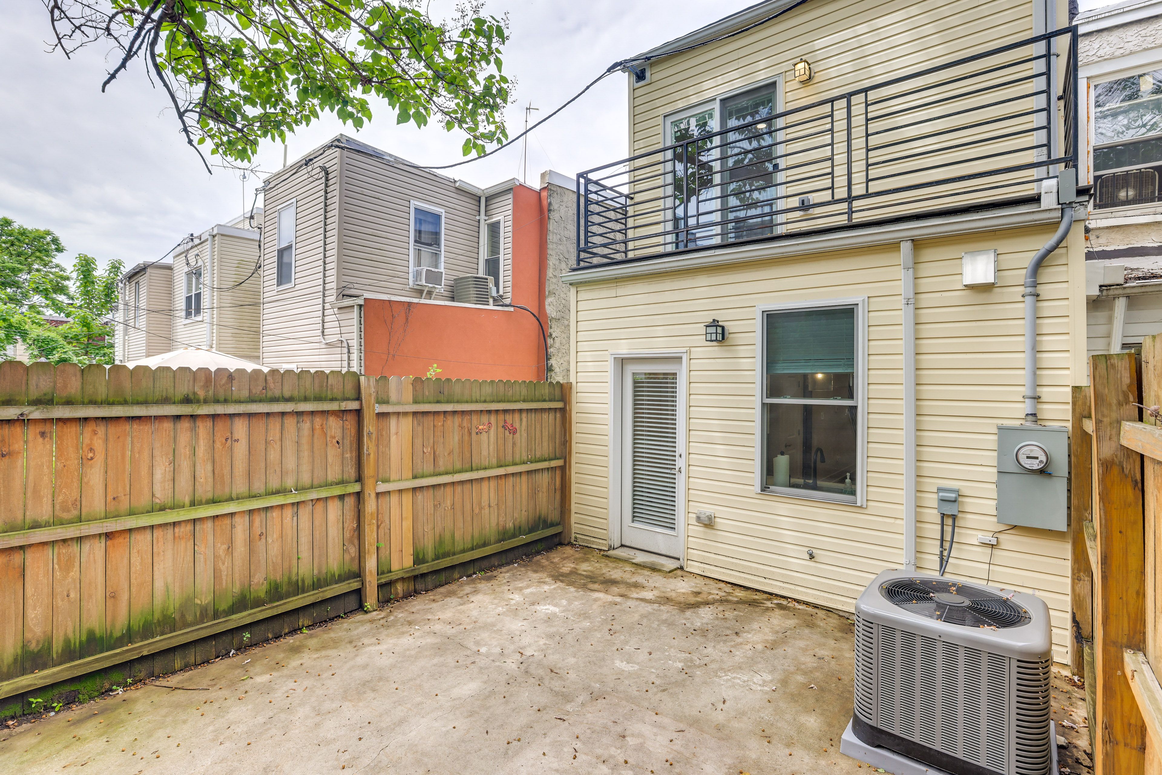 Private Patio | Grill