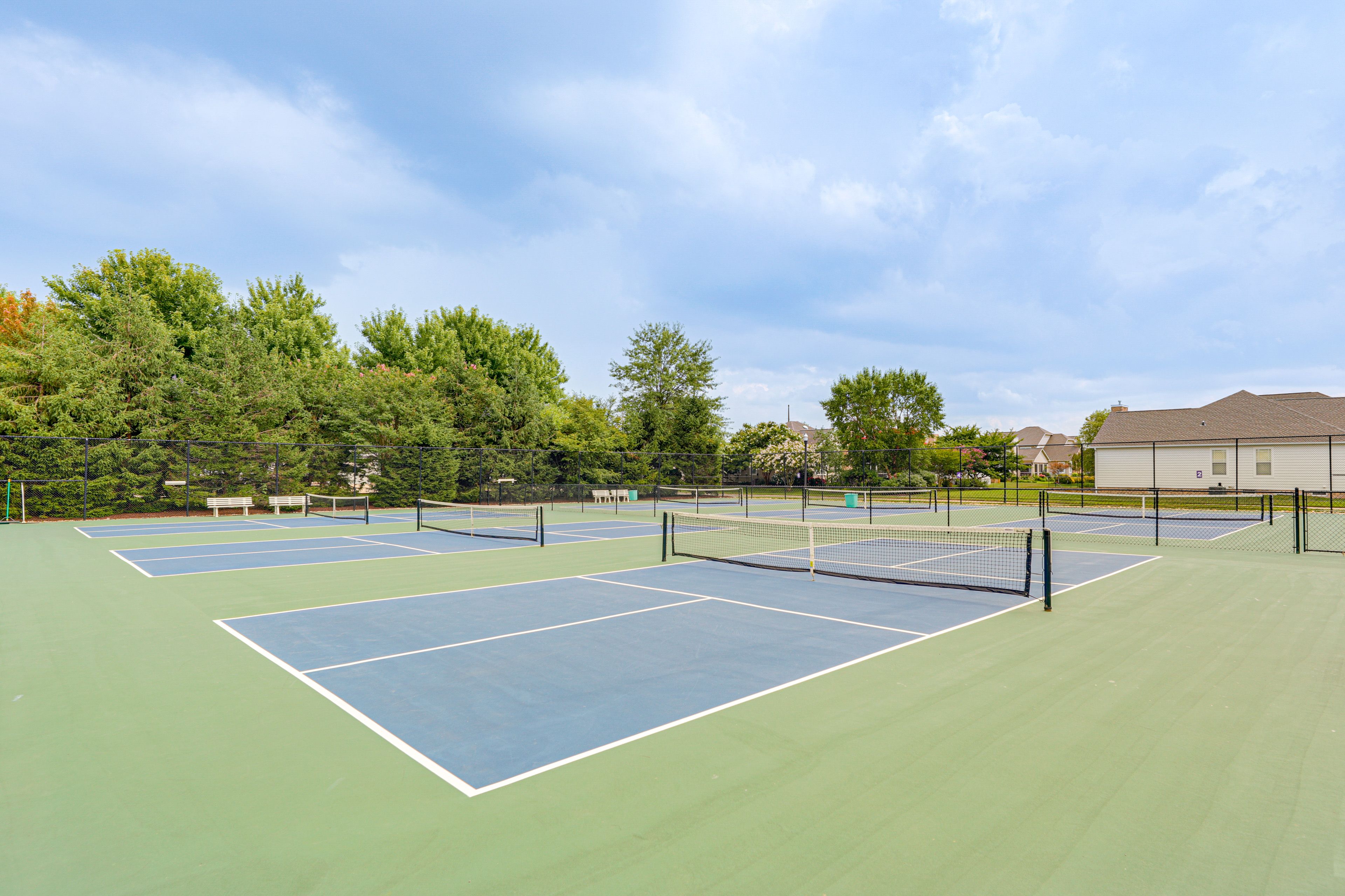 Villages of Five Points Amenities | Tennis Courts