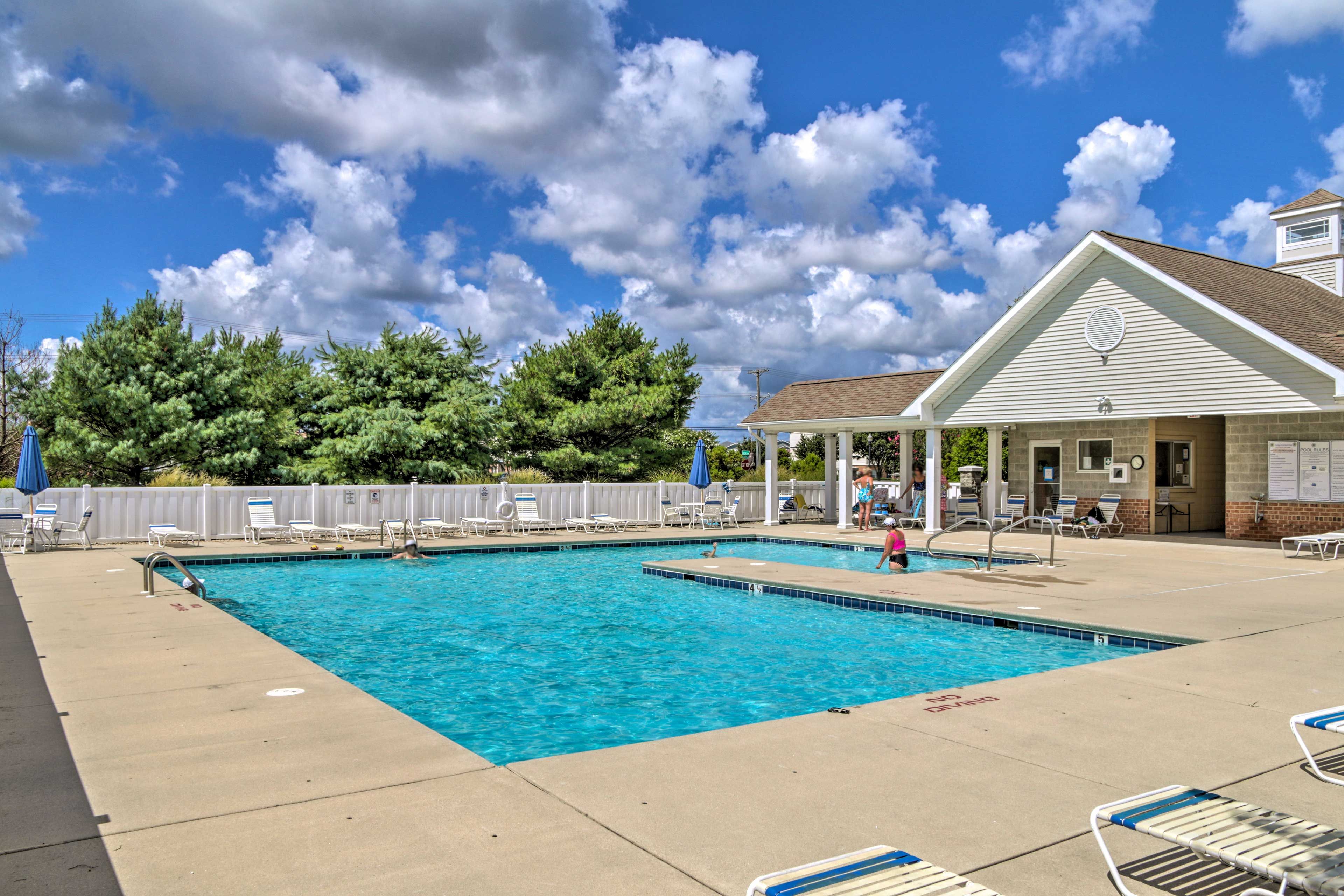 Villages of Five Points Amenities | Pool