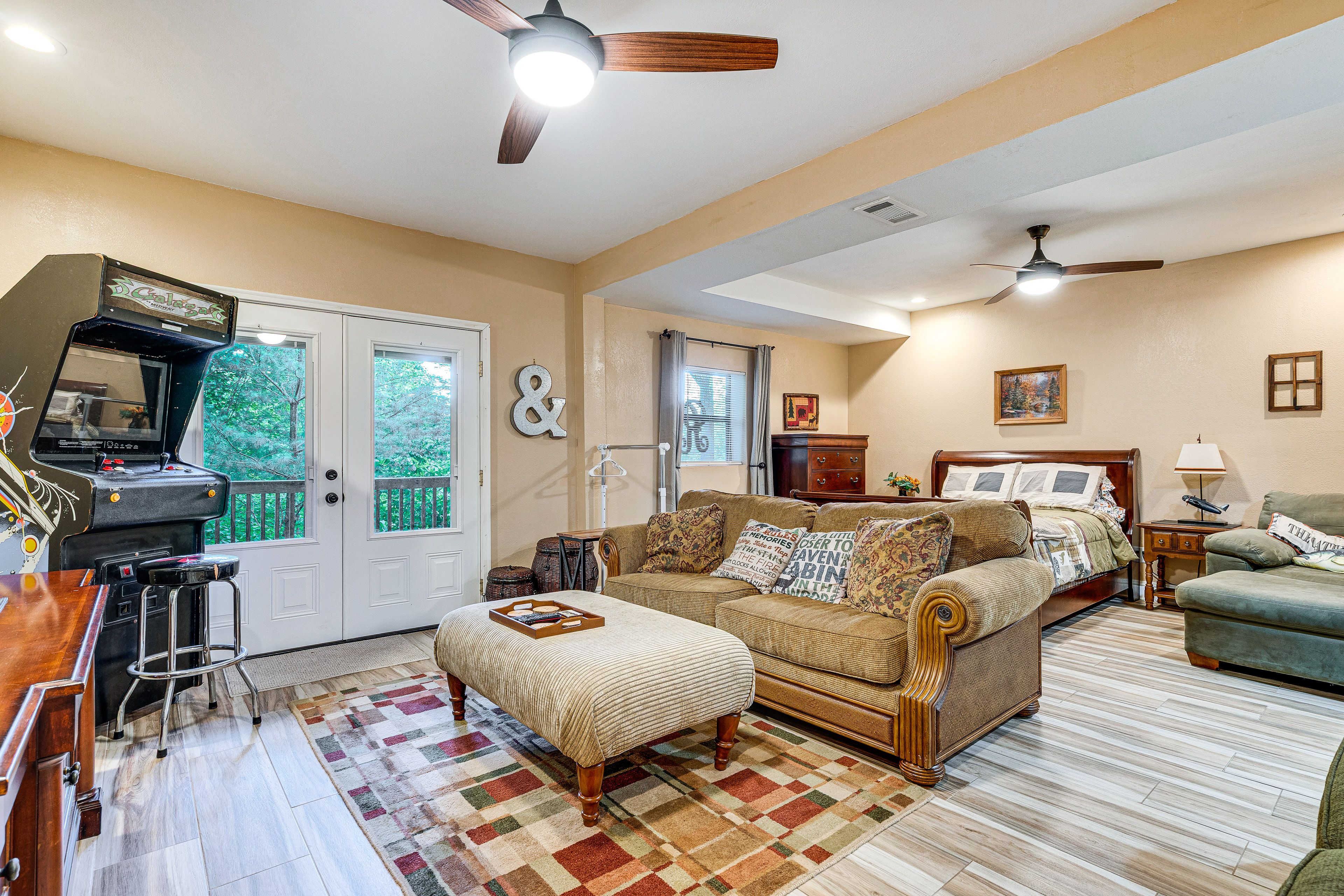 Bedroom 3 | Lower Level | Queen Bed | Full Sleeper Sofa
