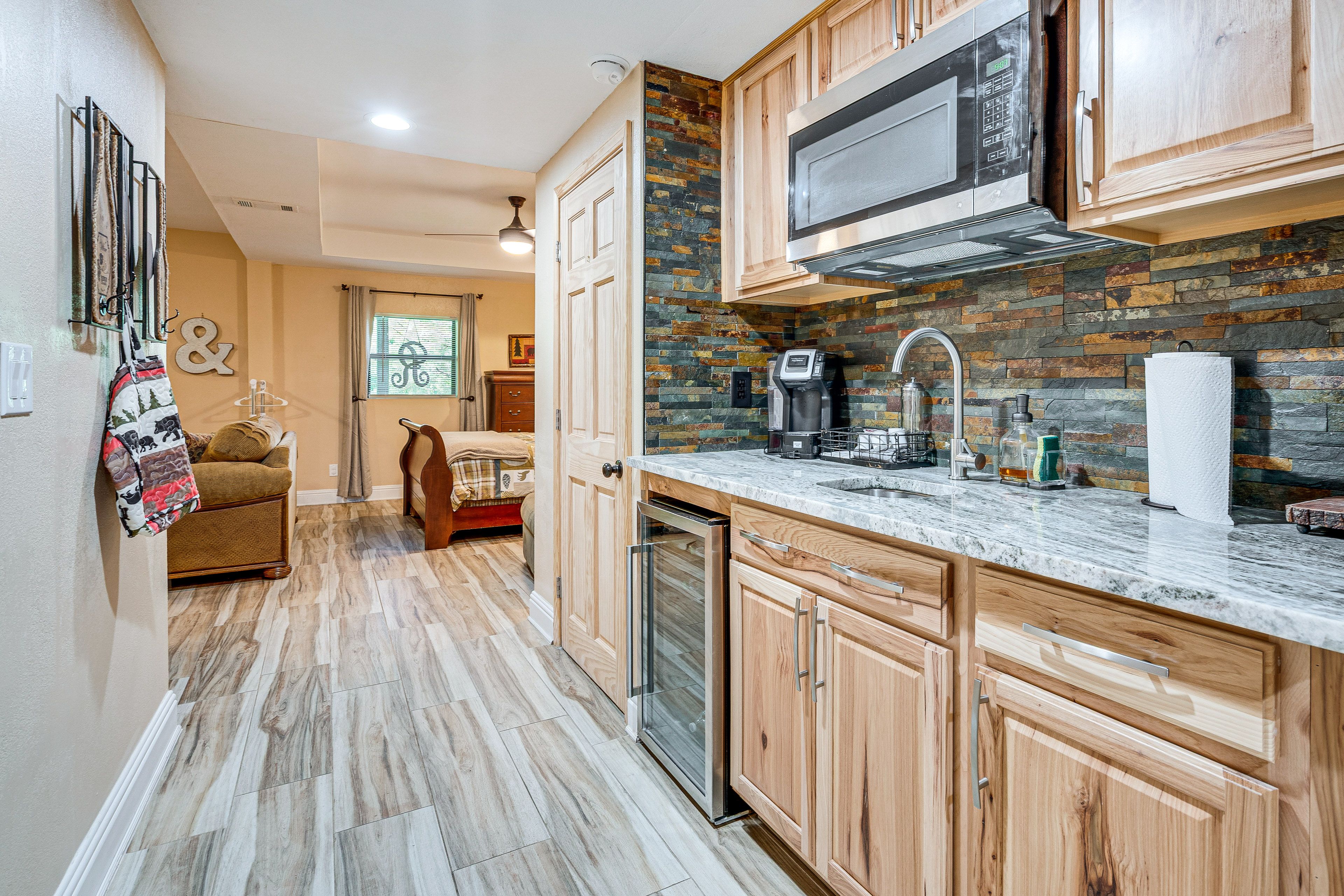 Kitchenette | Lower Level