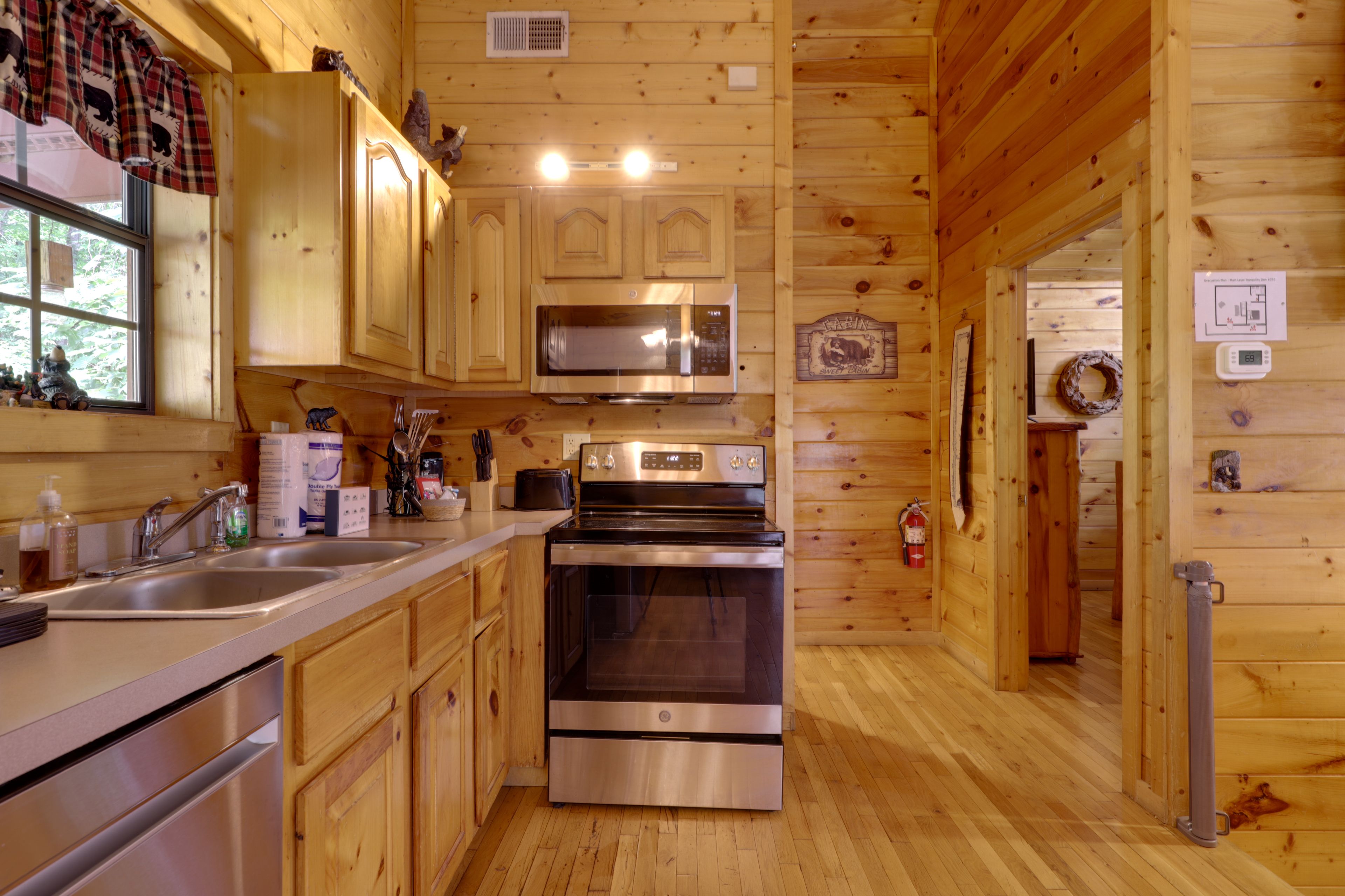 Kitchen | 1st Floor