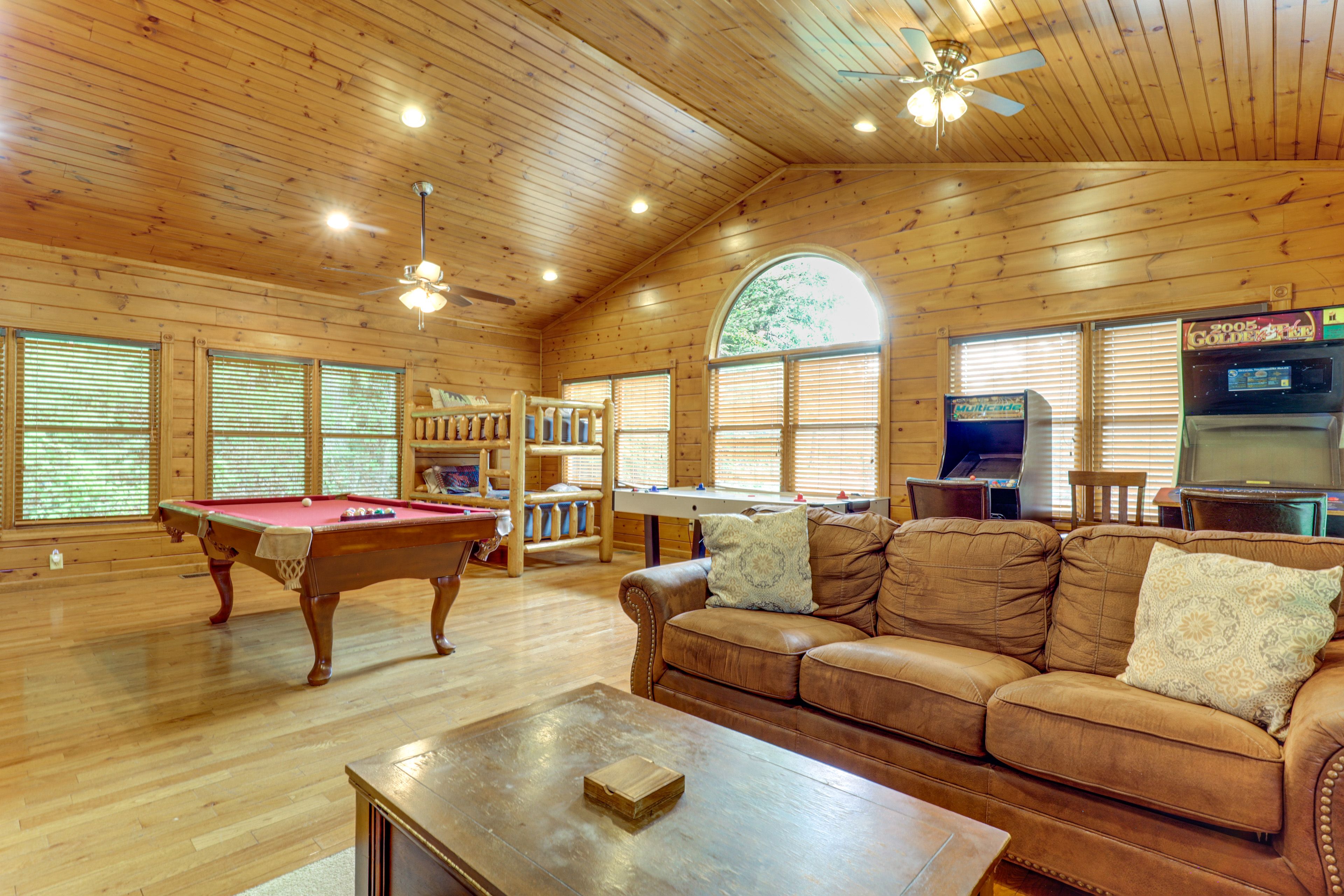 Game Room | 2nd Floor | Twin Bunk Bed | Queen Sleeper Sofa