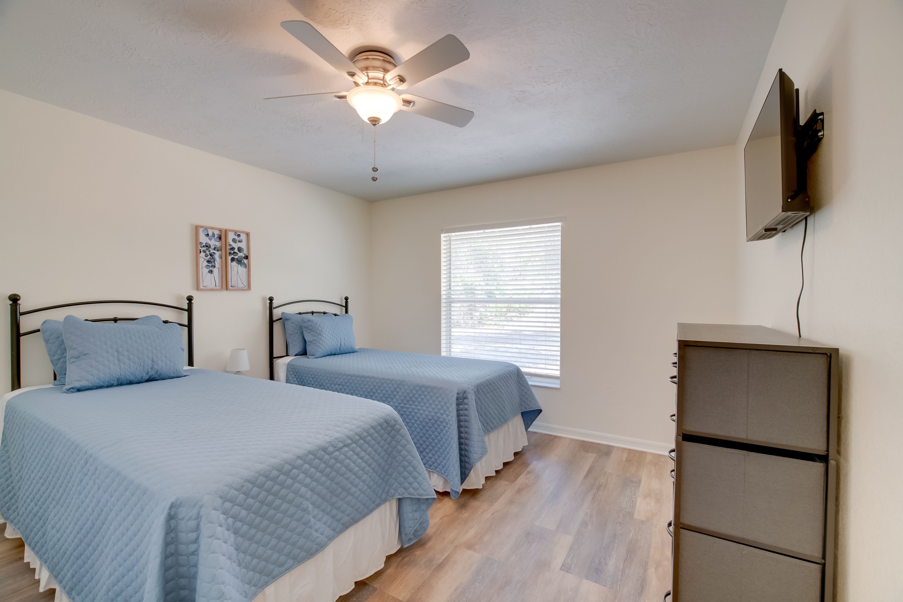 Bedroom 4 | Unit 2 | 2 Twin XL Beds