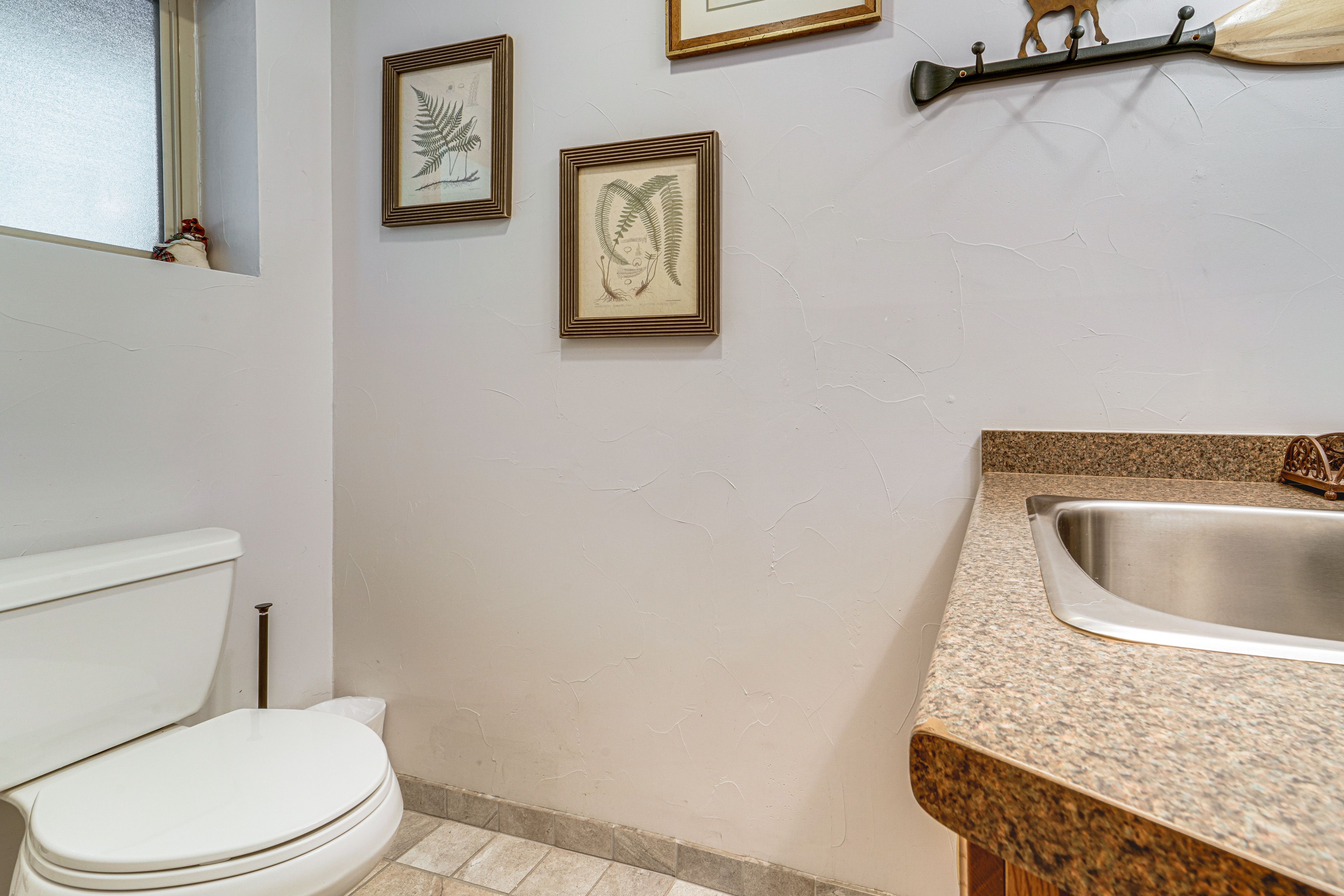Full Bathroom | 1st Floor