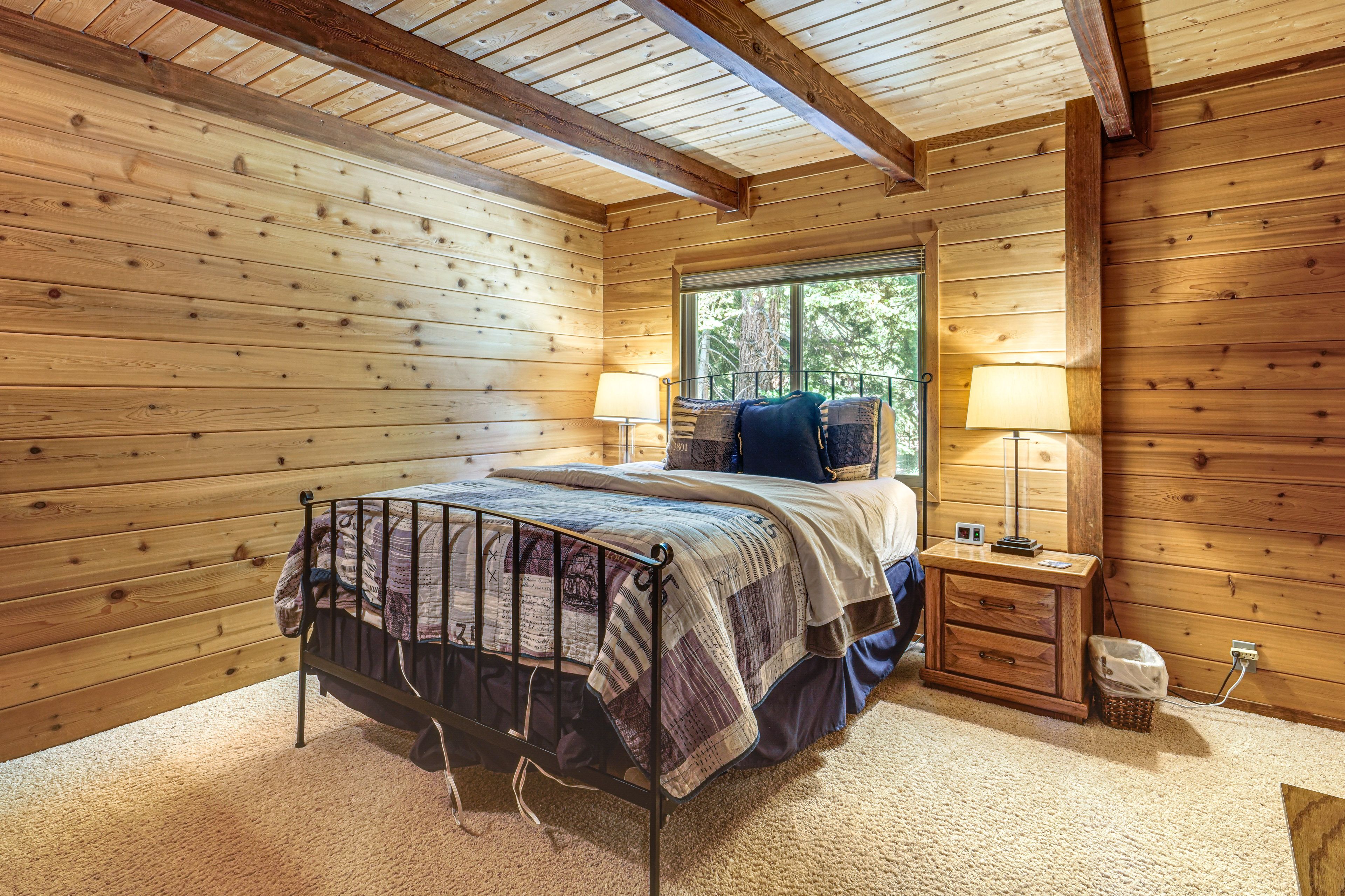 Bedroom 3 | Queen Bed | 2nd Floor