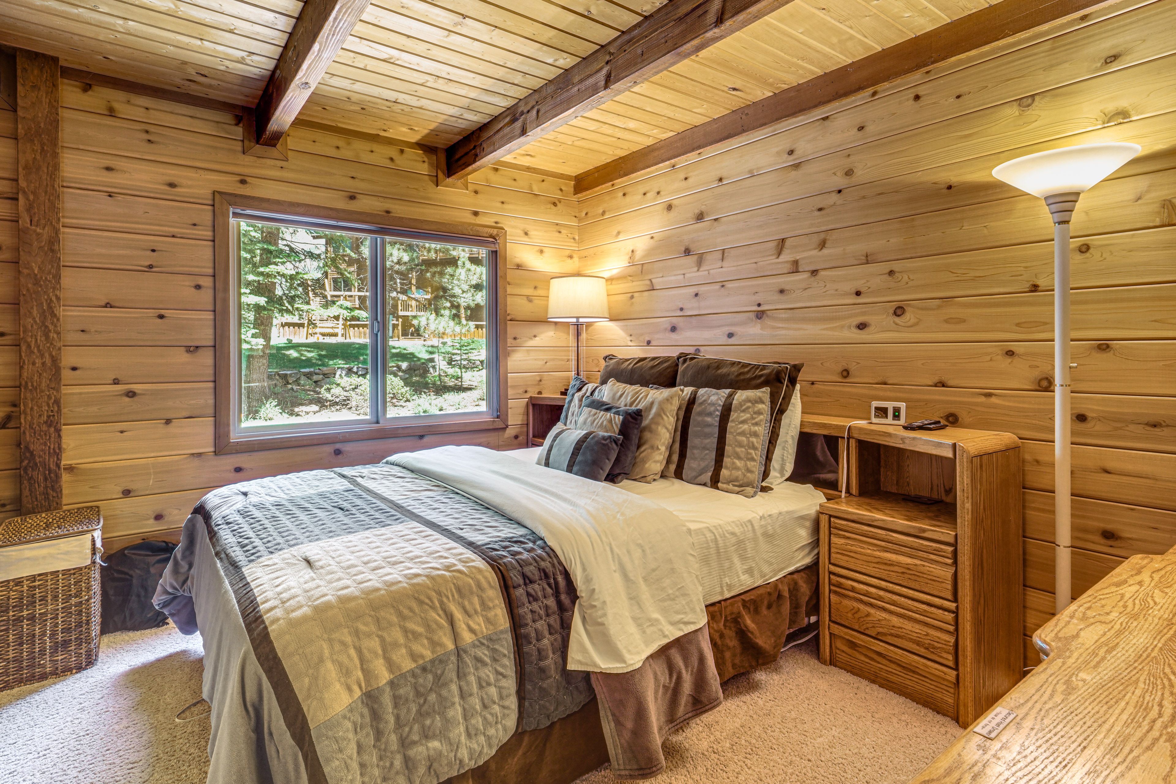 Bedroom 2 | Queen Bed | 2nd Floor