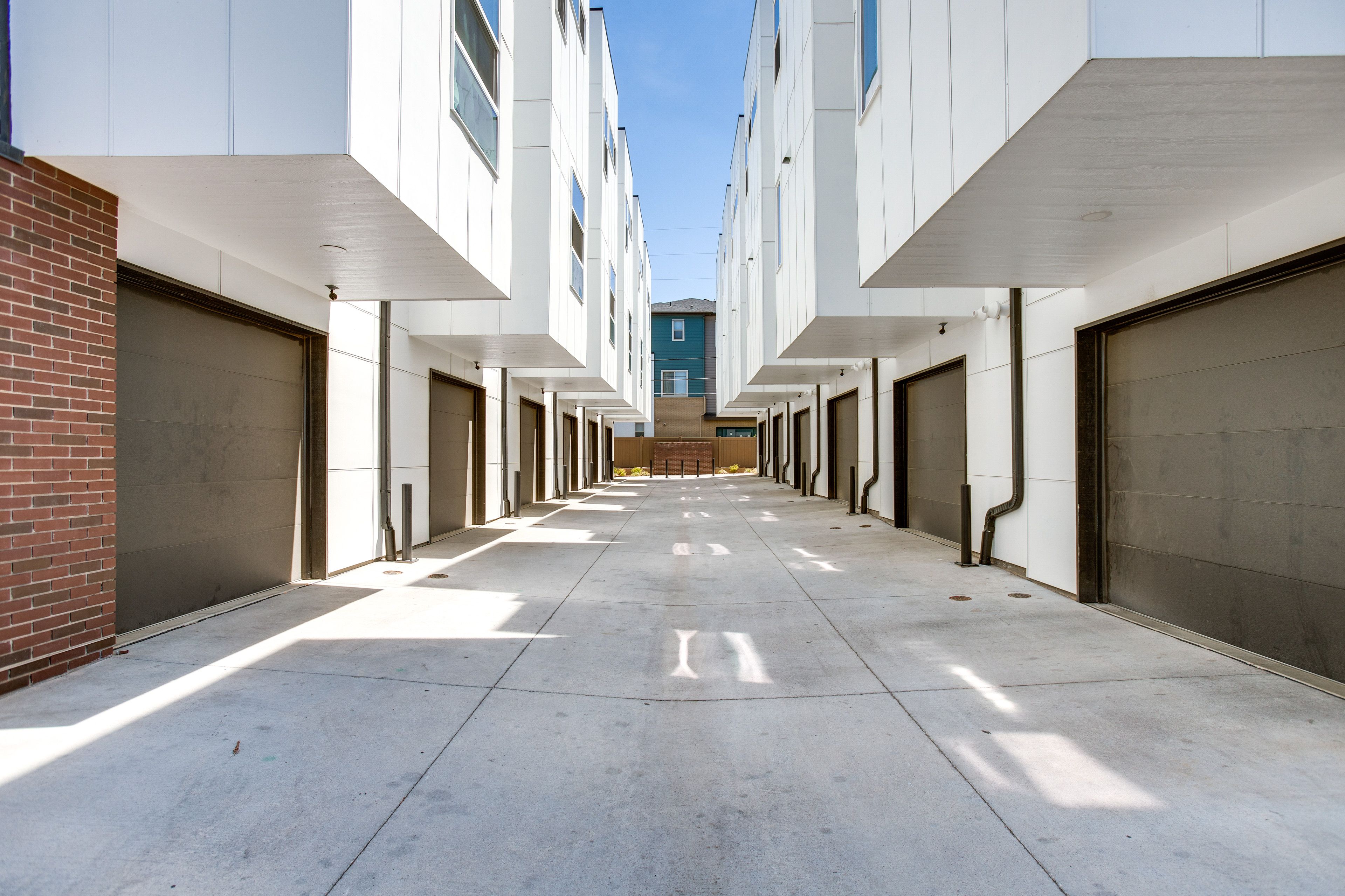 Parking | Garage (1 Vehicle) | Street (First-Come, First-Served Basis)