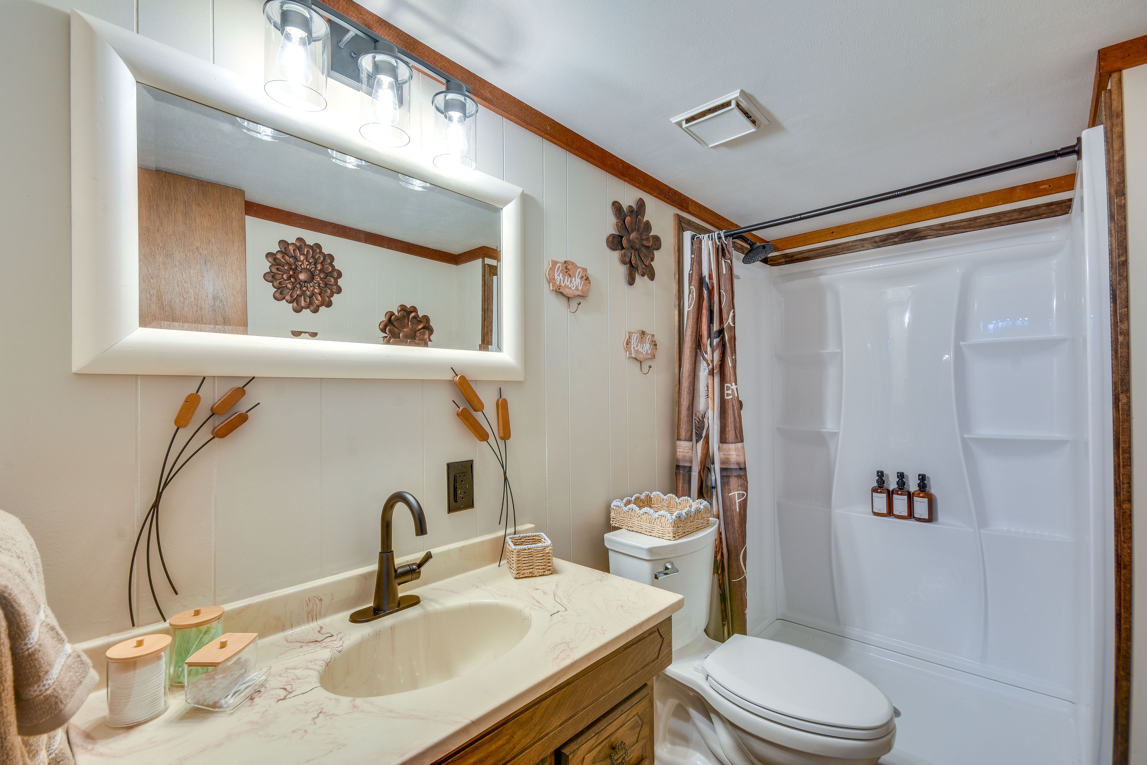 Full Bathroom | Basement