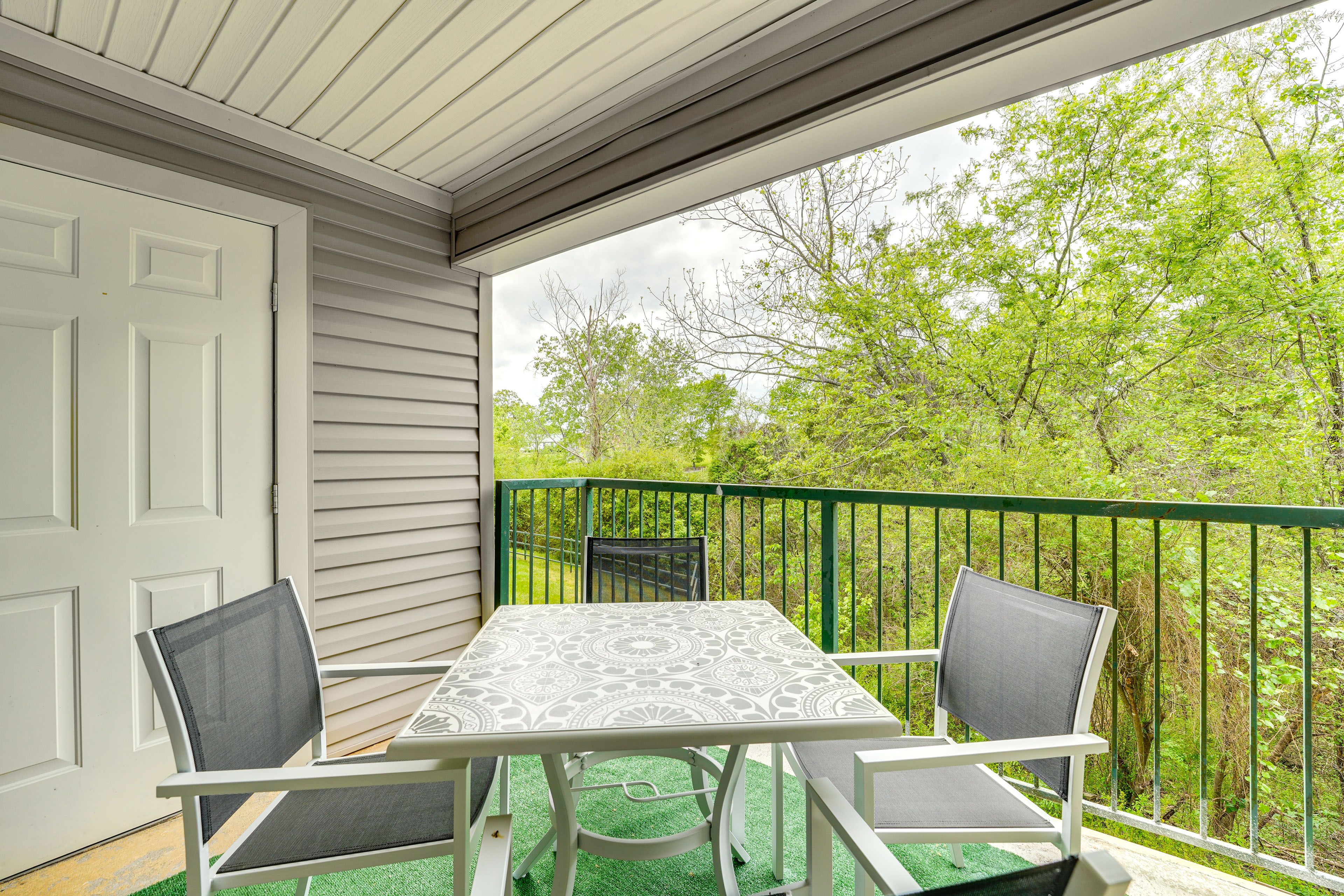 Unit 2 | Private Balcony