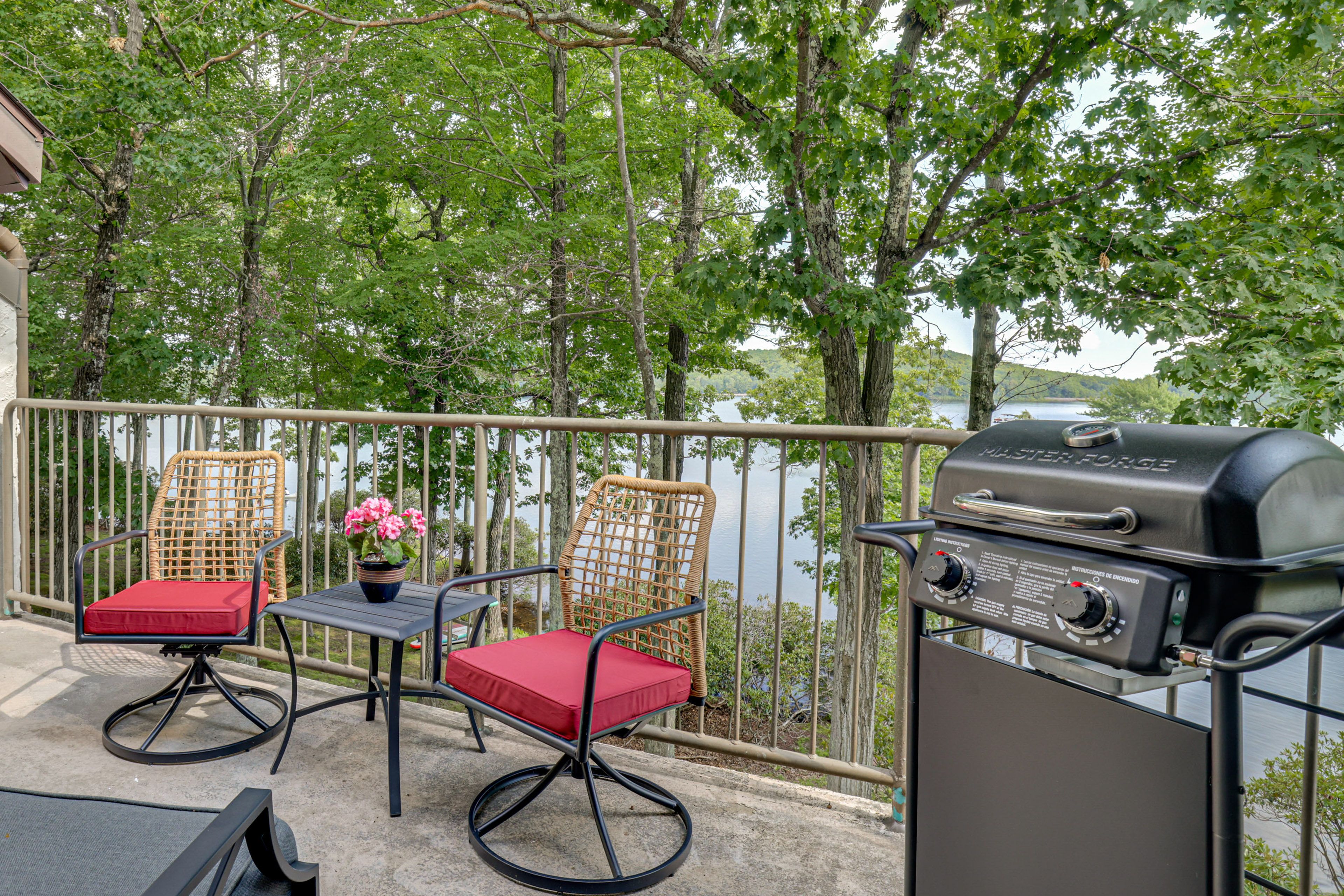 Deck | Access via Interior