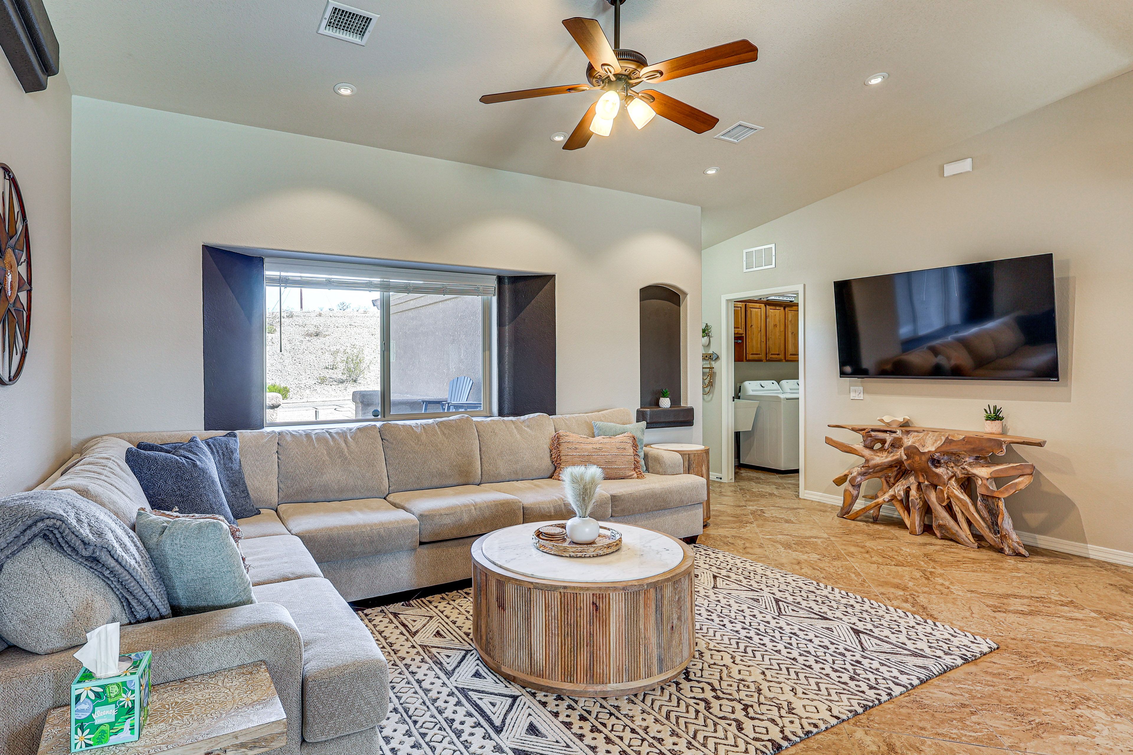 Living Room | Sleeper Sofa