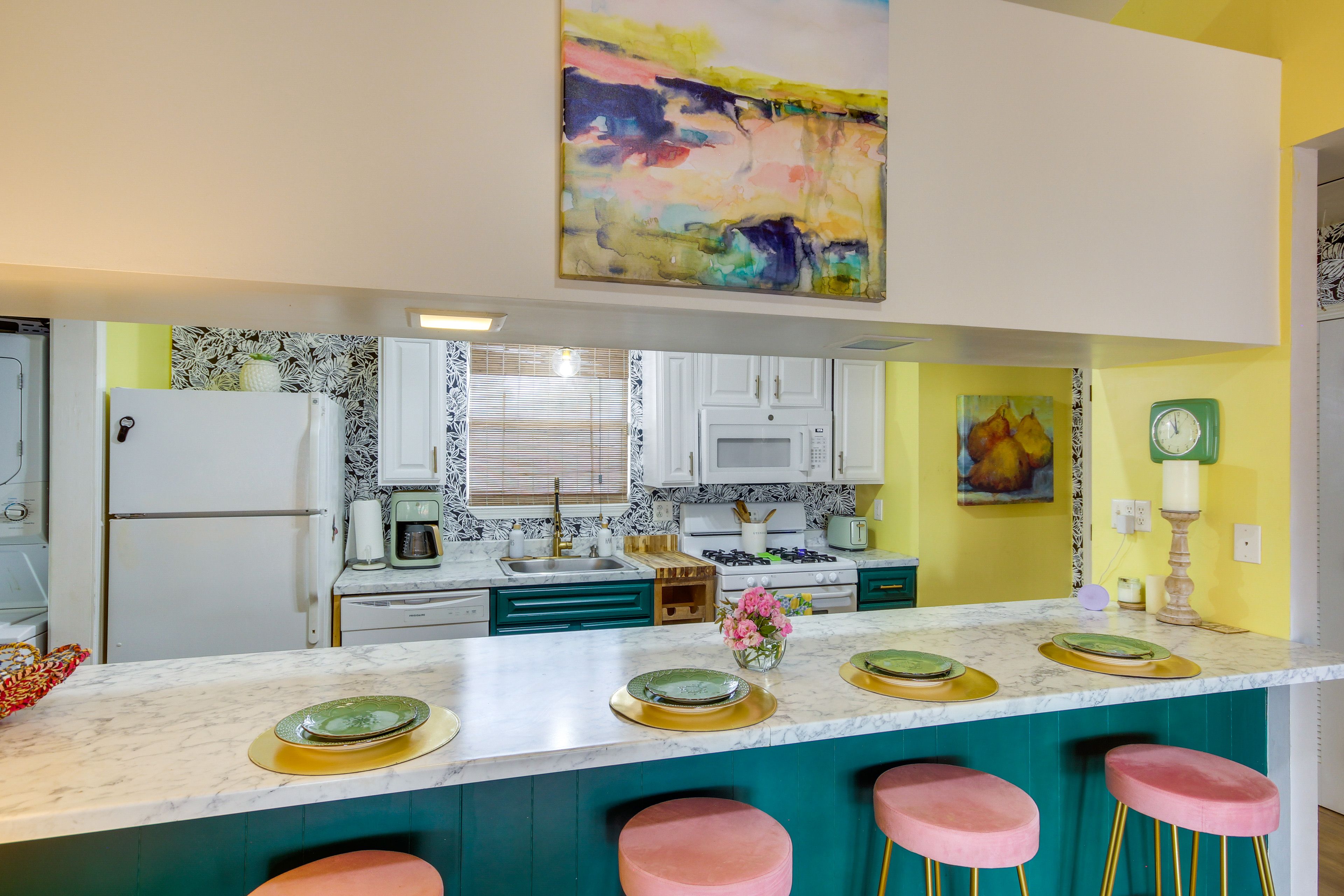 Deja View A | Kitchen