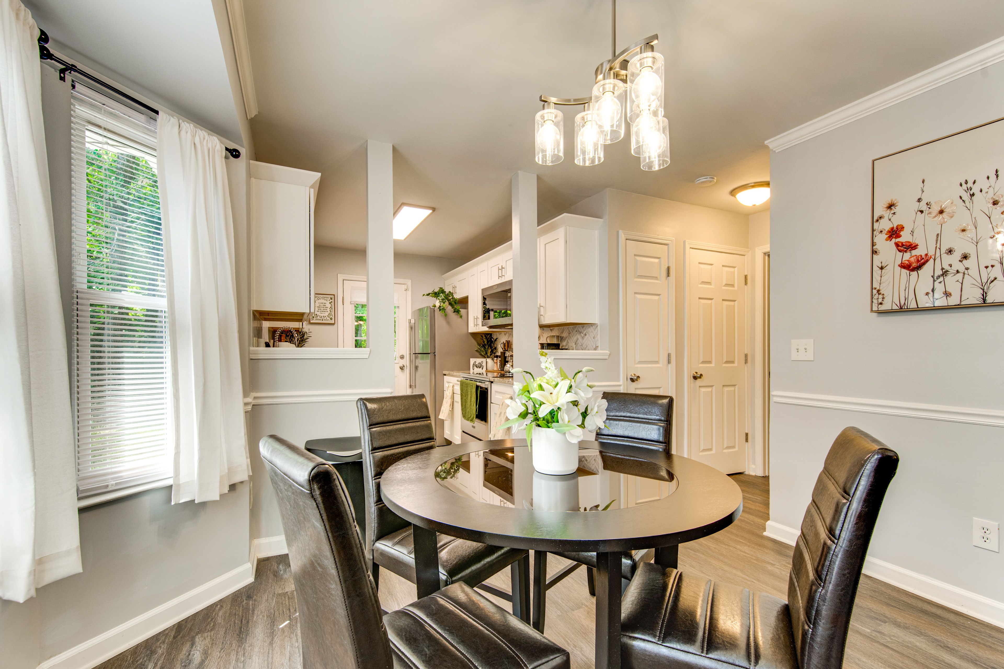 Open-Concept Kitchen/Dining
