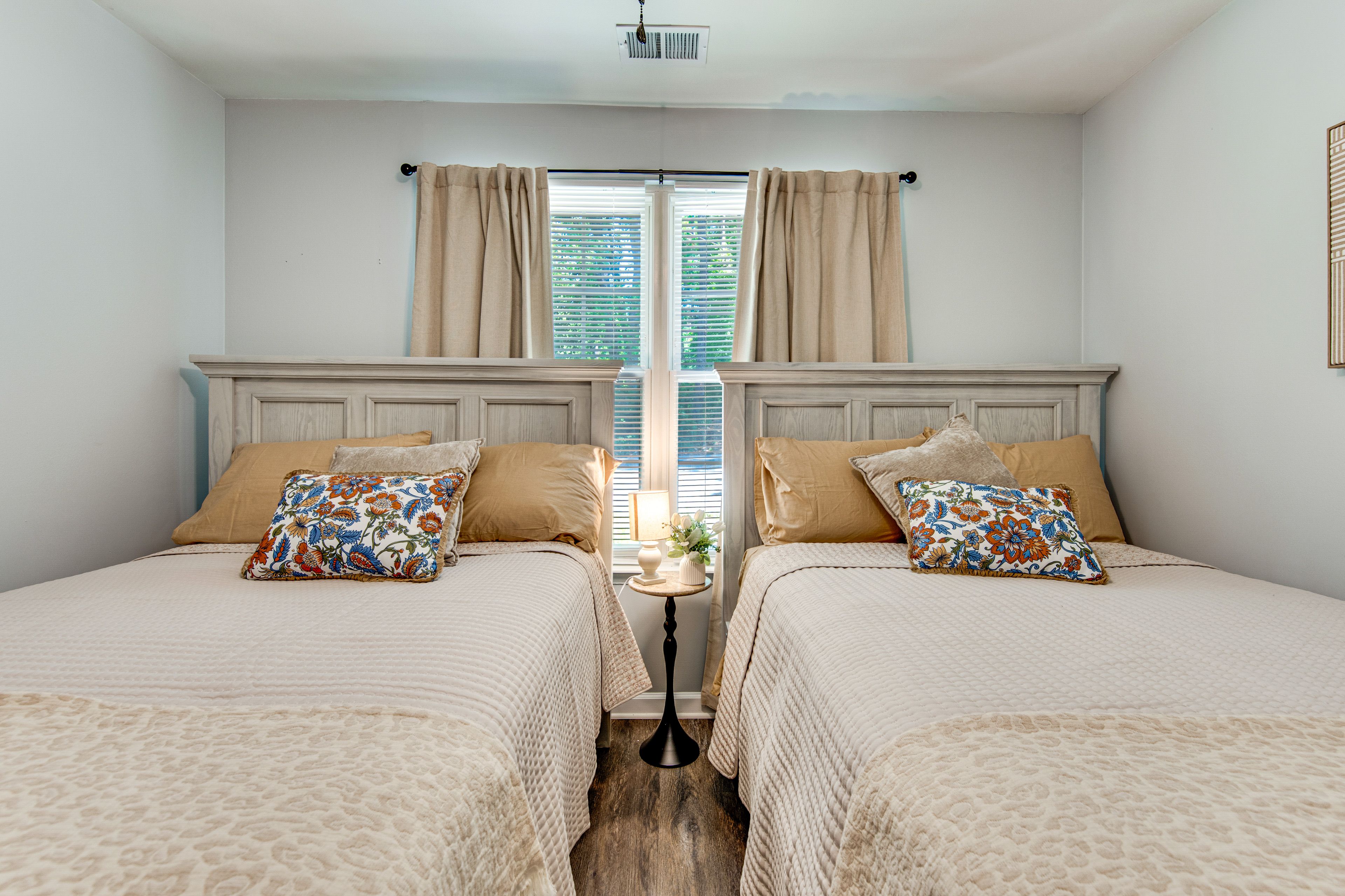 Bedroom 3 | 2 Full Beds