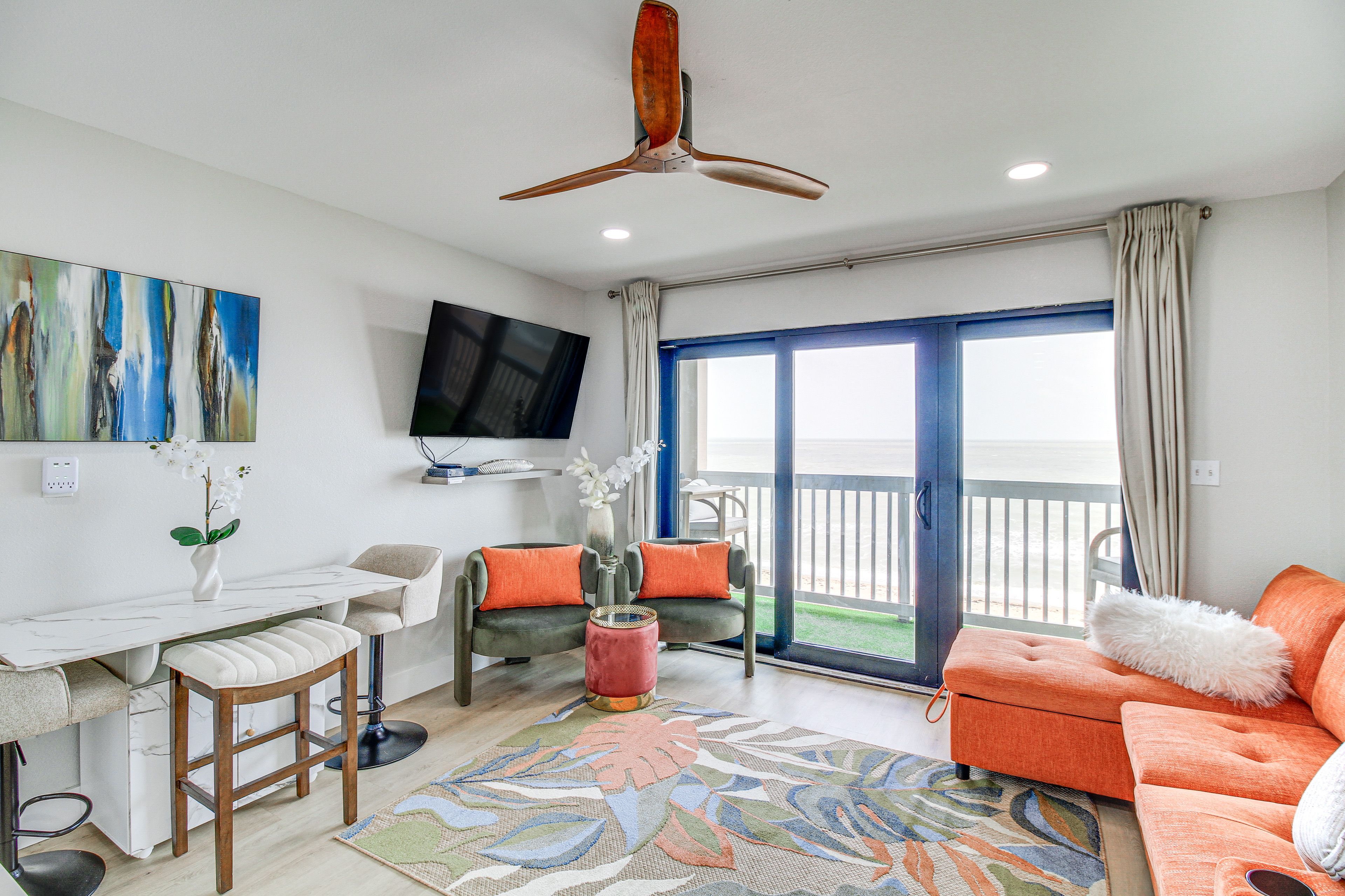 Living Room | Full Sleeper Sofa