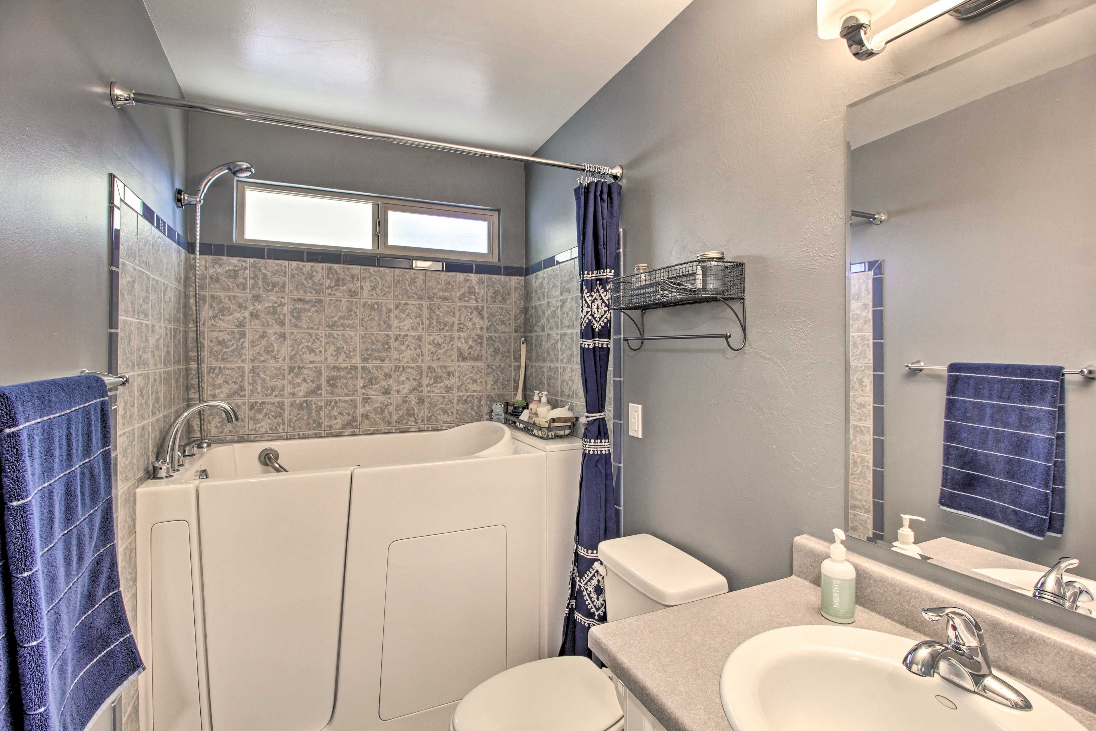 Home A | Full Bathroom