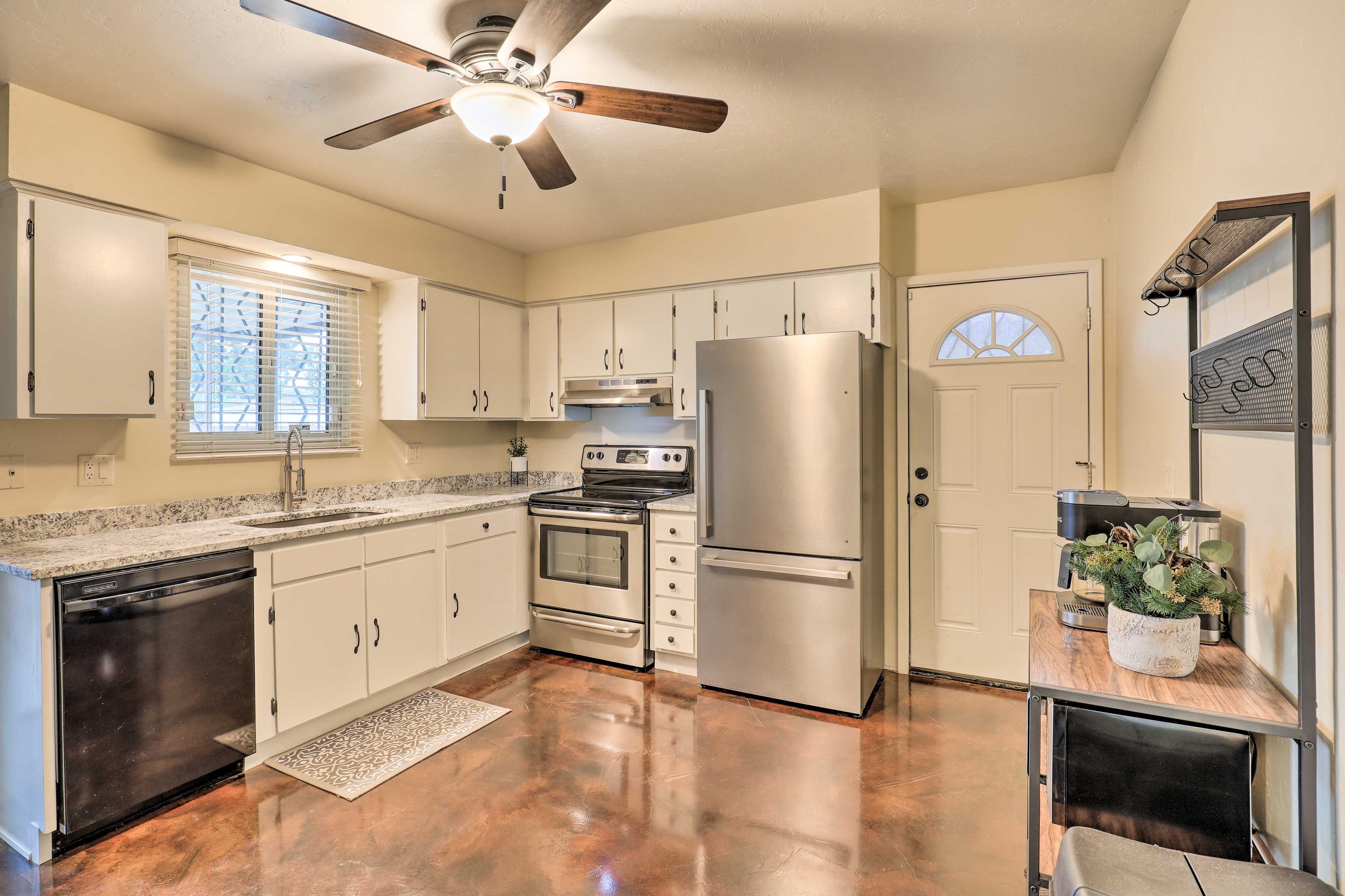 Home B | Kitchen