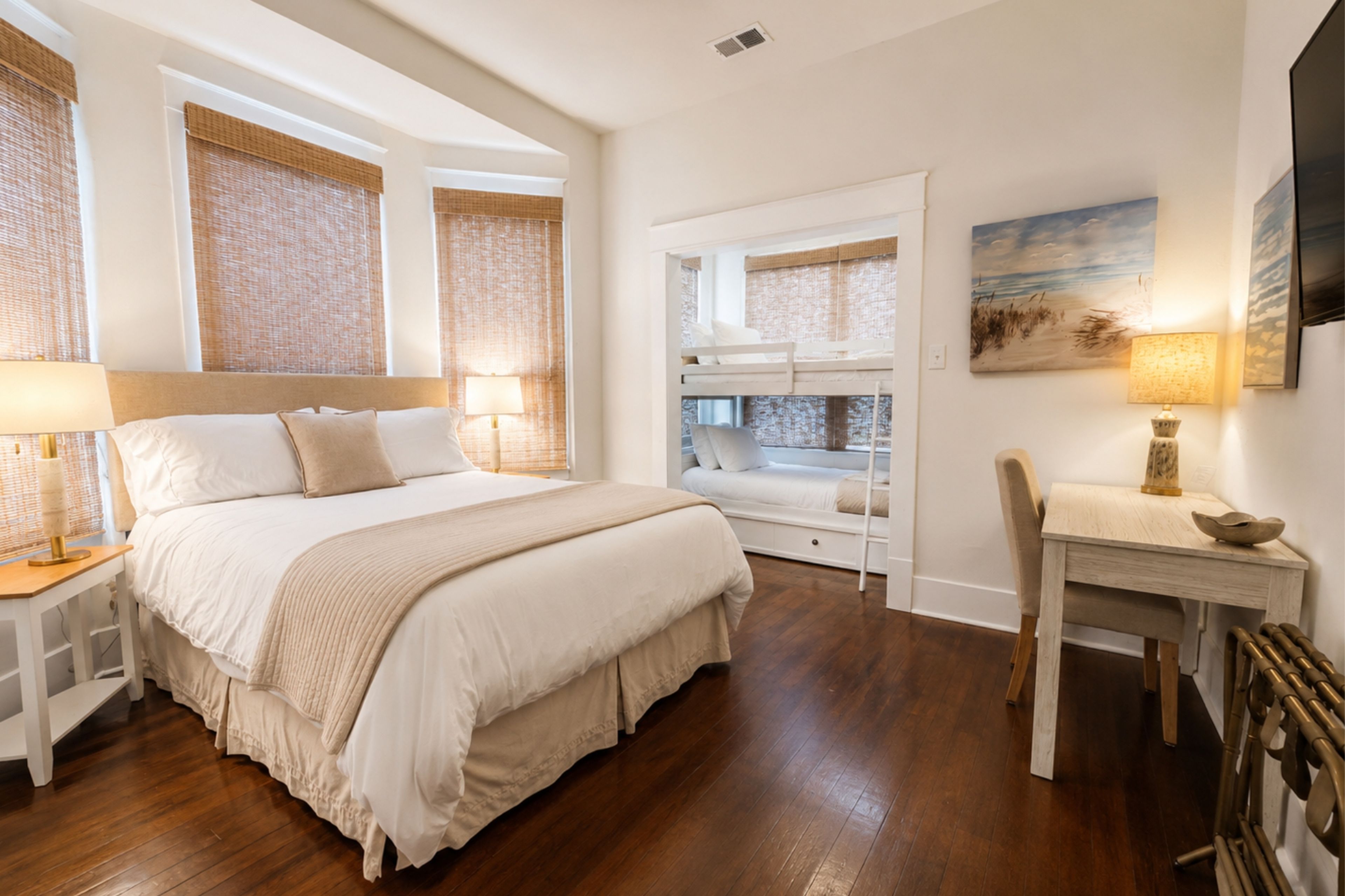 Bedroom 1 | Queen Bed | Twin Bunk Bed