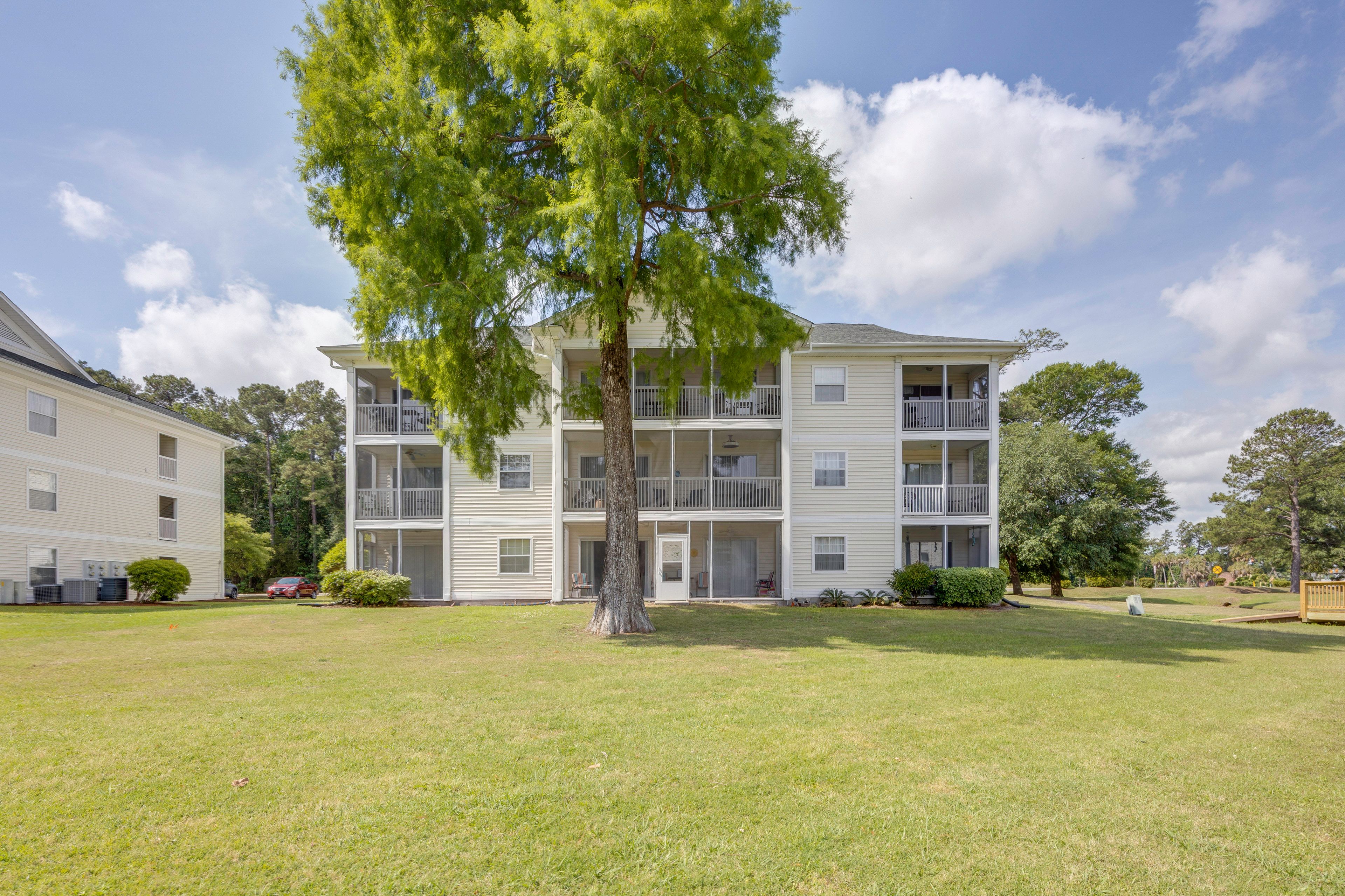 Exterior | Single-Story Condo on 1st Floor