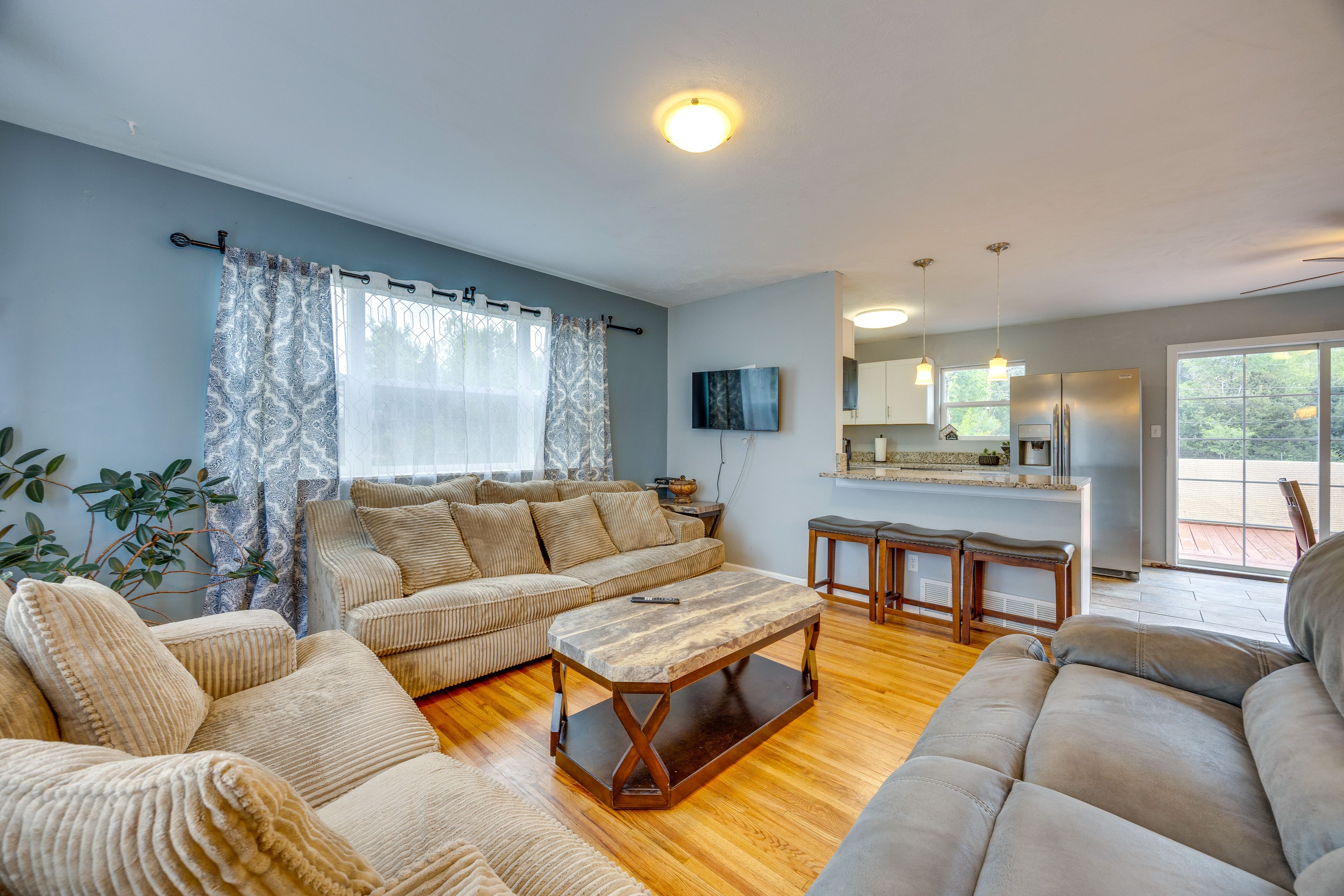 Colorado Springs Vacation Rental | 4BR | 3BA | 2,214 Sq Ft
