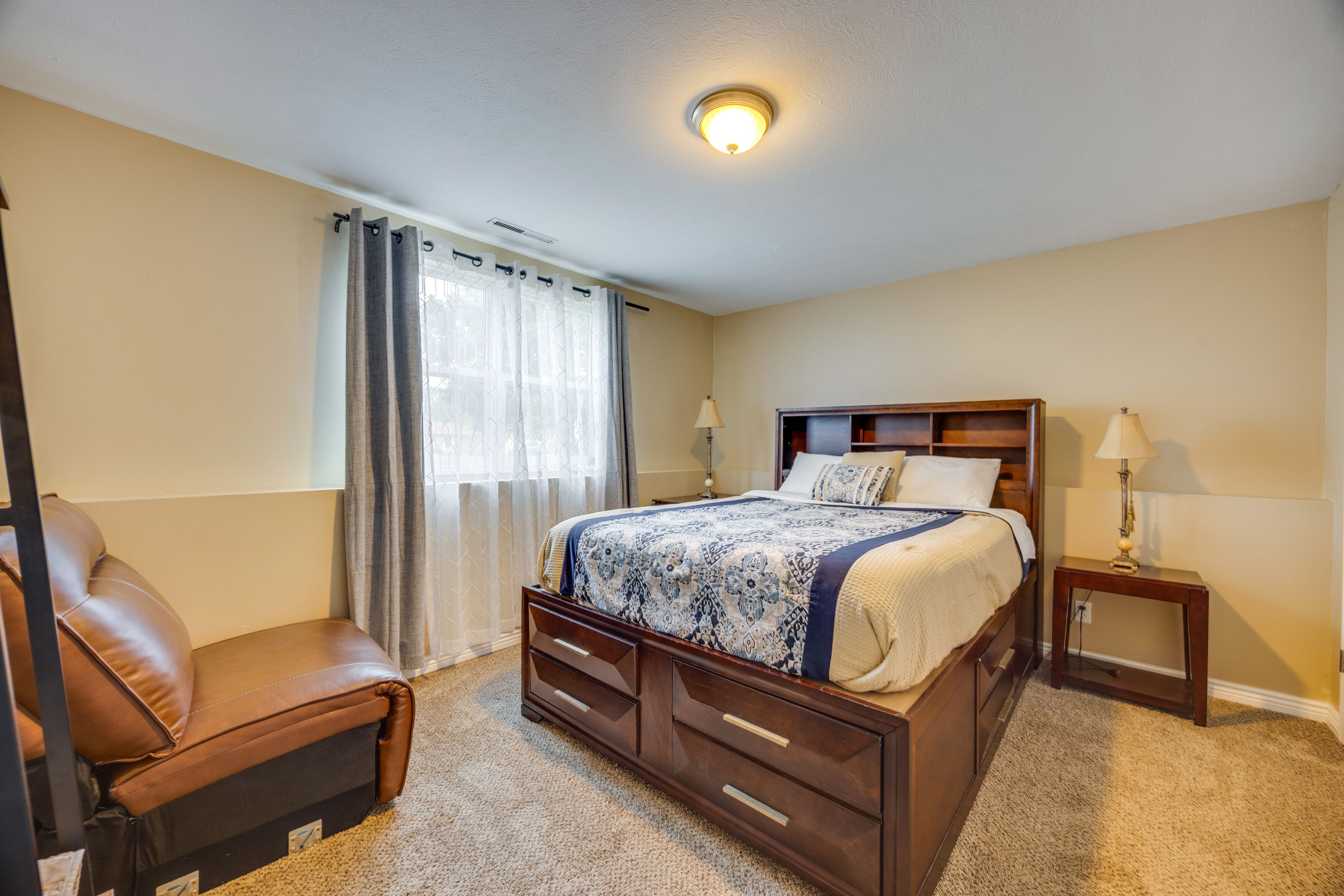 Bedroom 2 | Queen Bed | Lower Floor