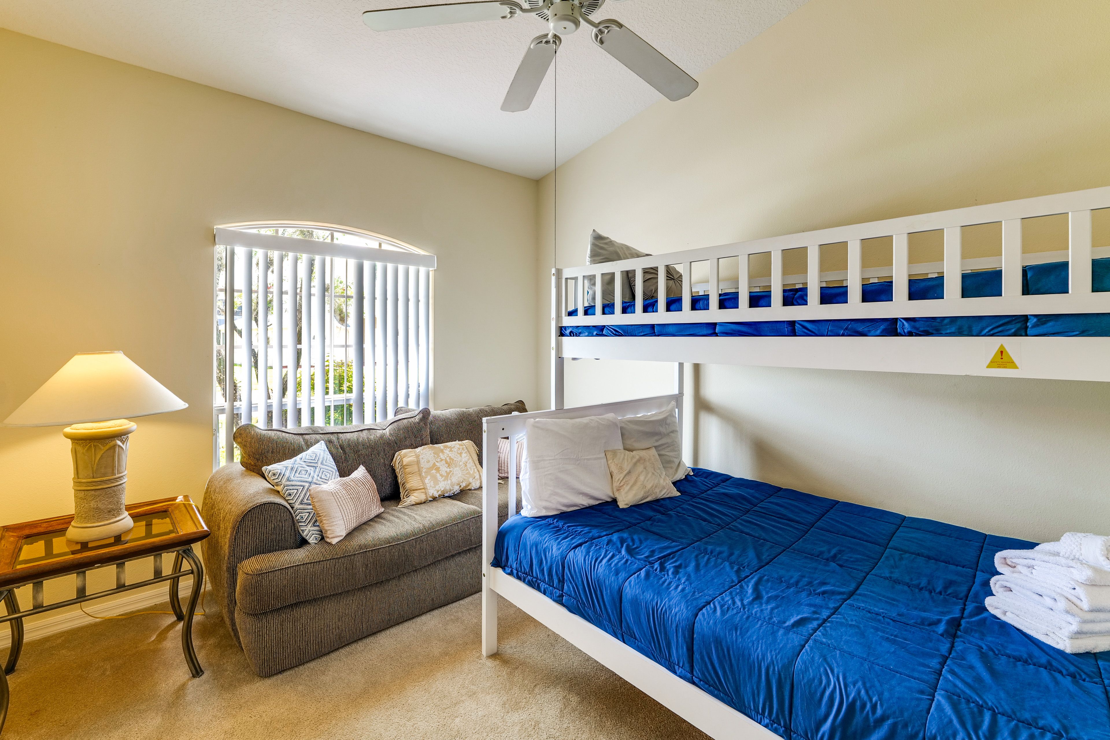 Bedroom 4 | Twin Bunk Bed