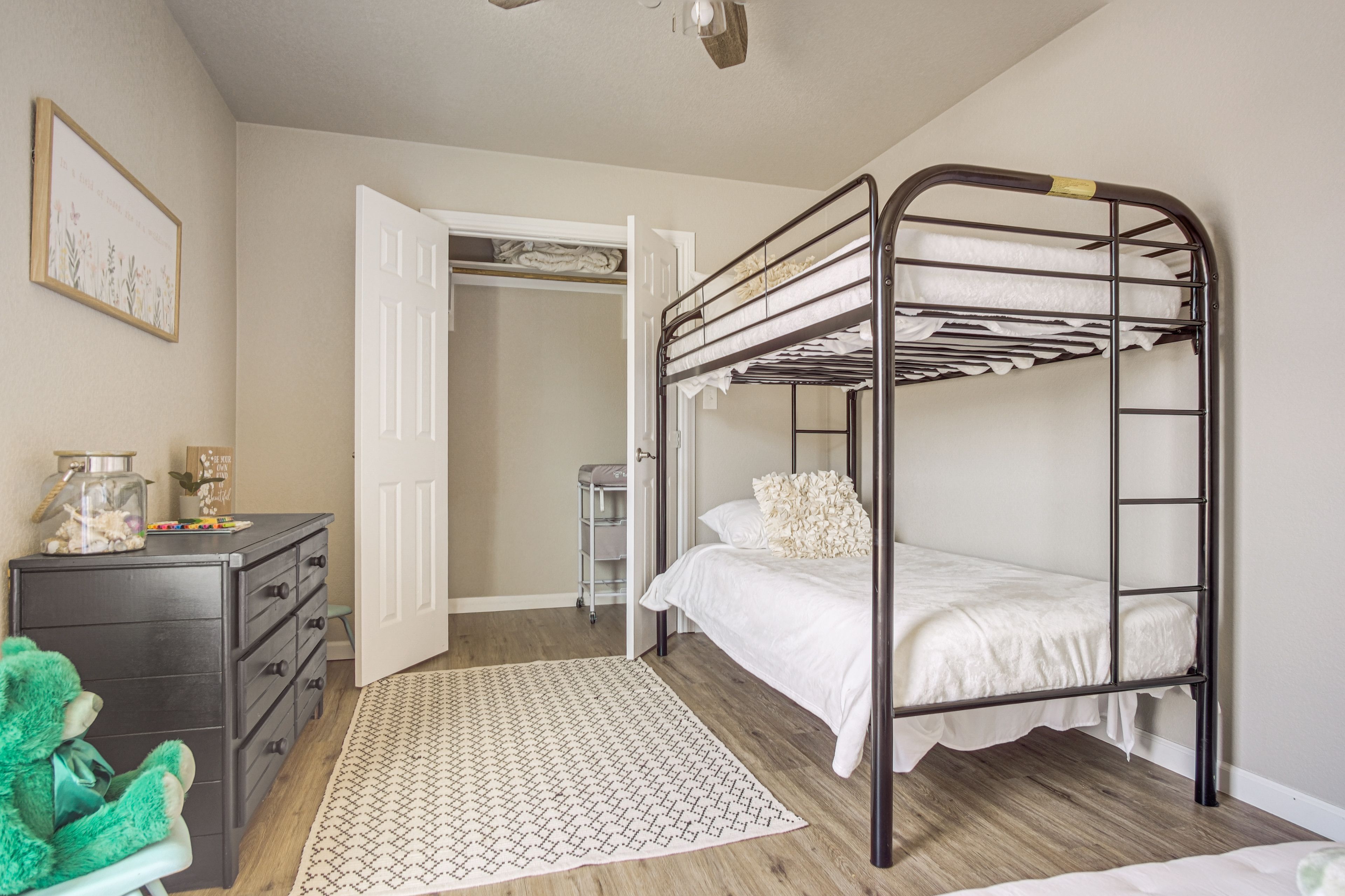 Bedroom 4 | Twin Bunk Bed | Twin Bed