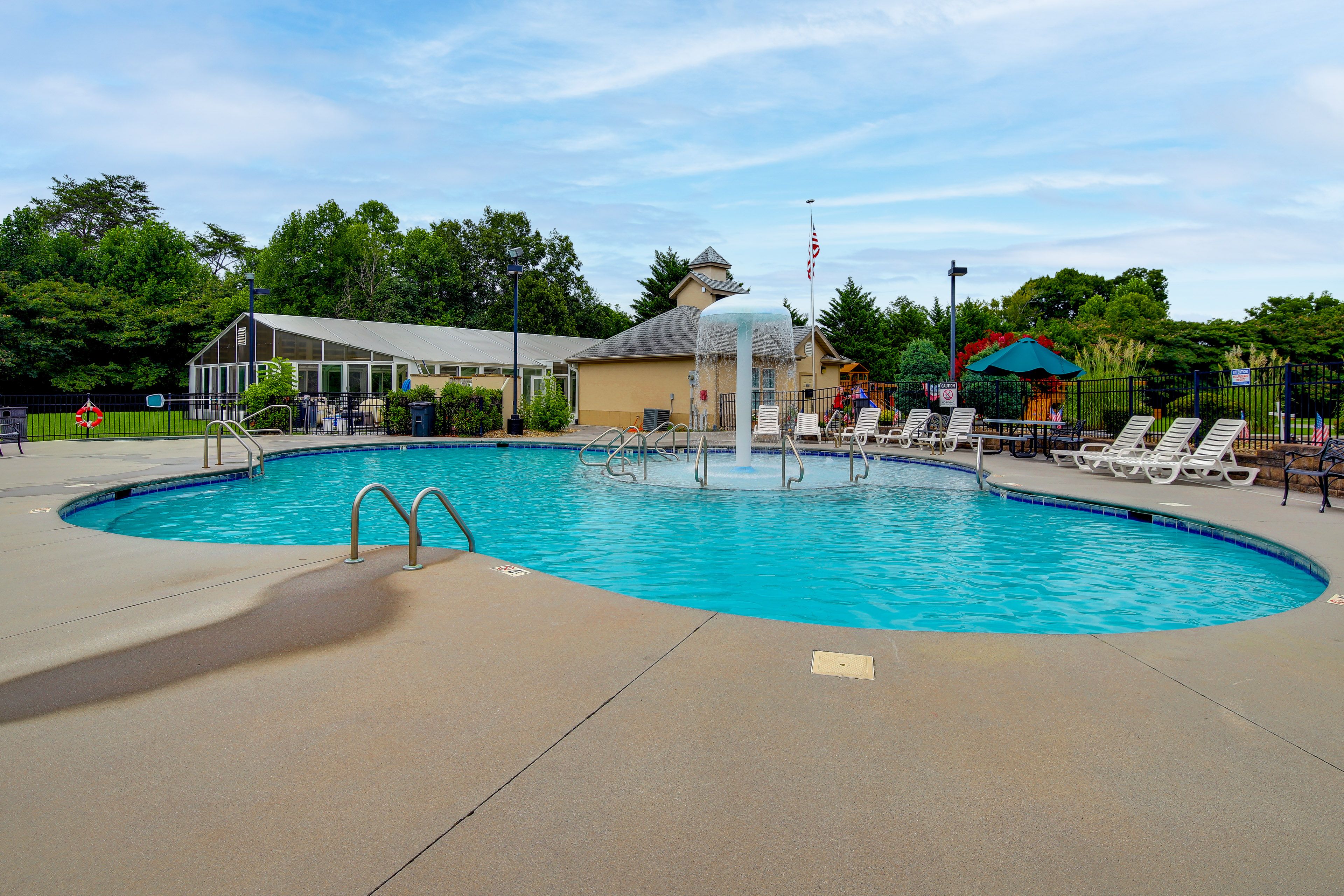 Mountain View Condos | Community Amenities