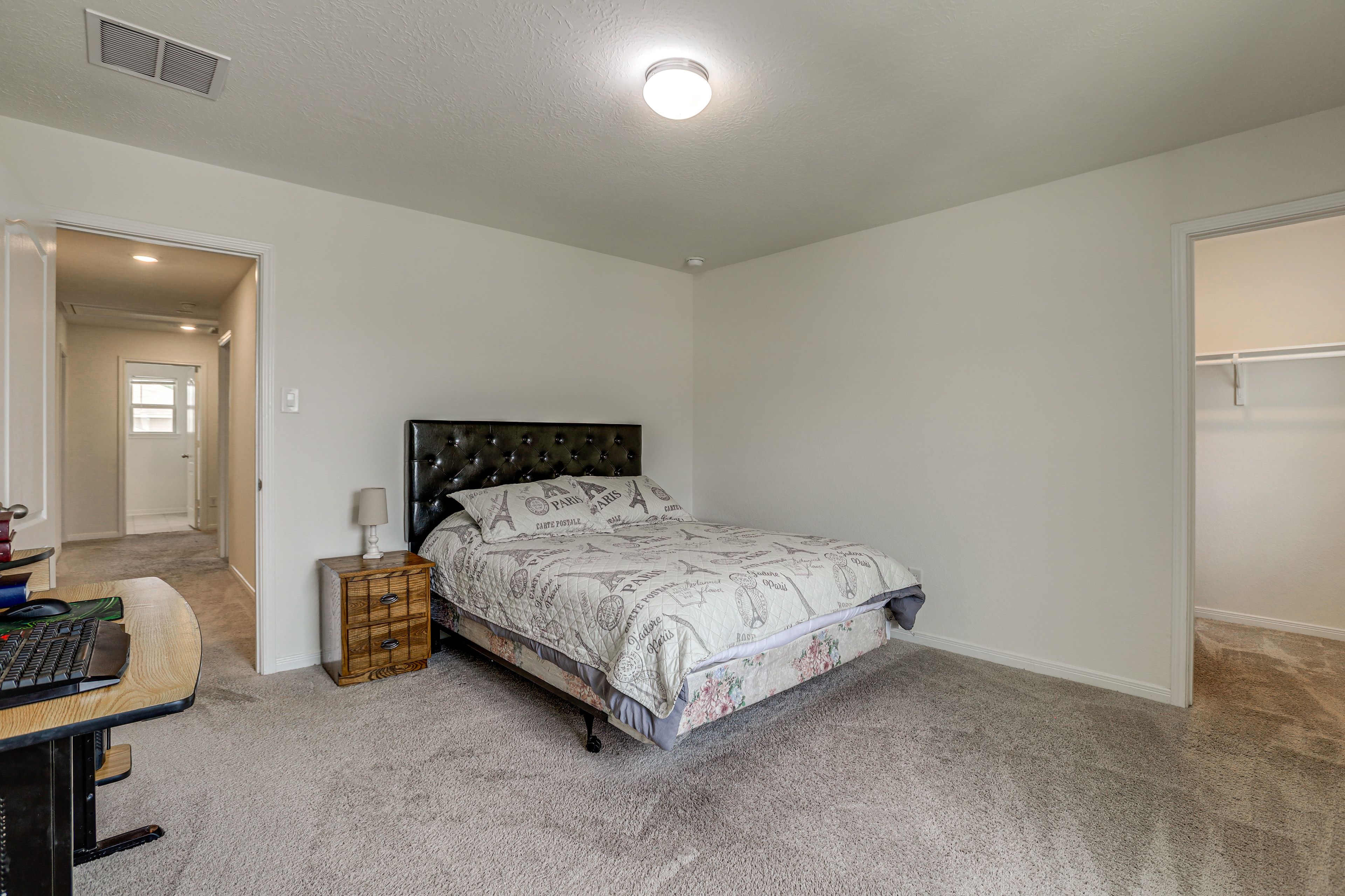 Bedroom 2 | Queen Bed | 2nd Floor