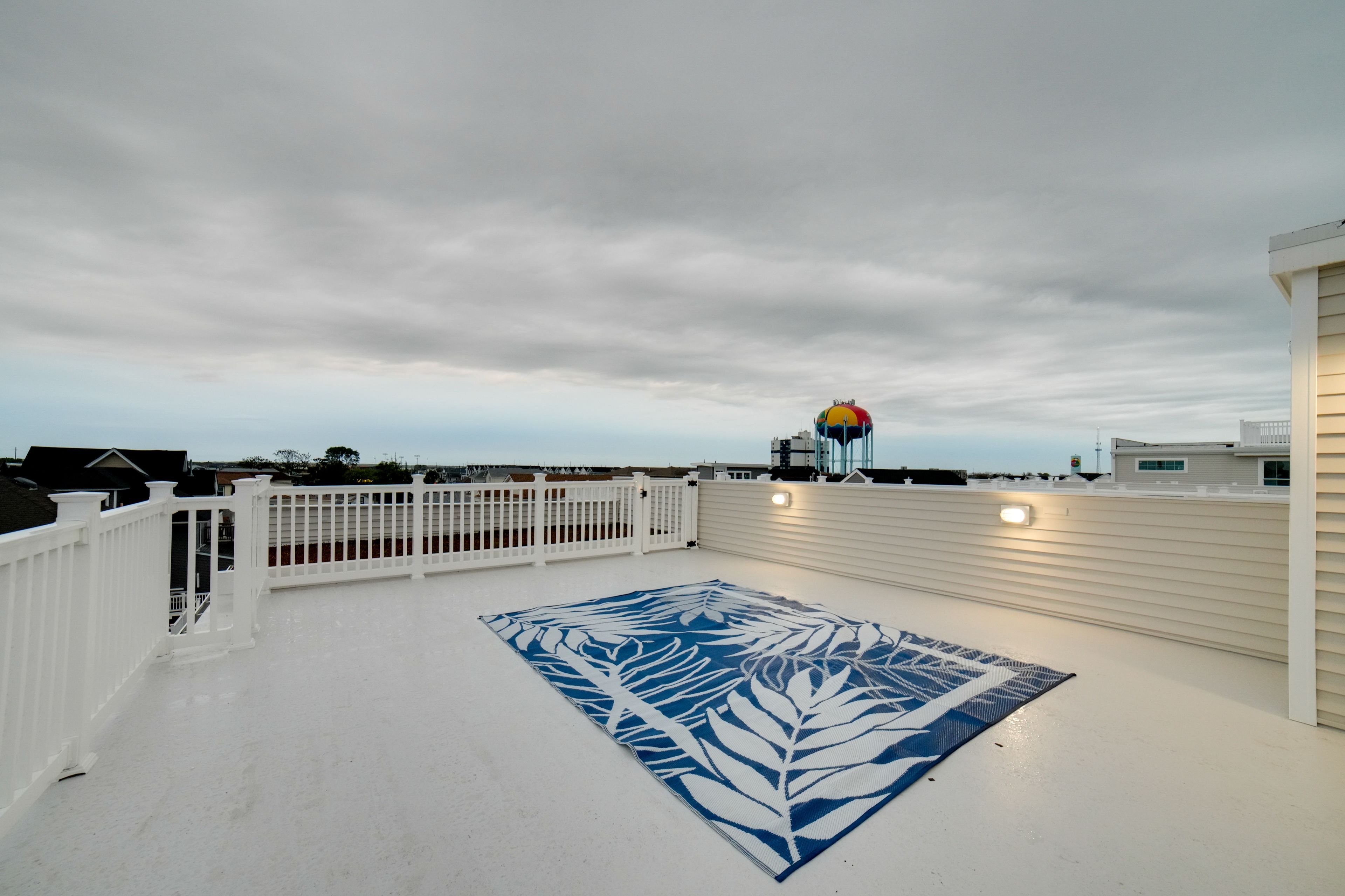 Community Rooftop Deck