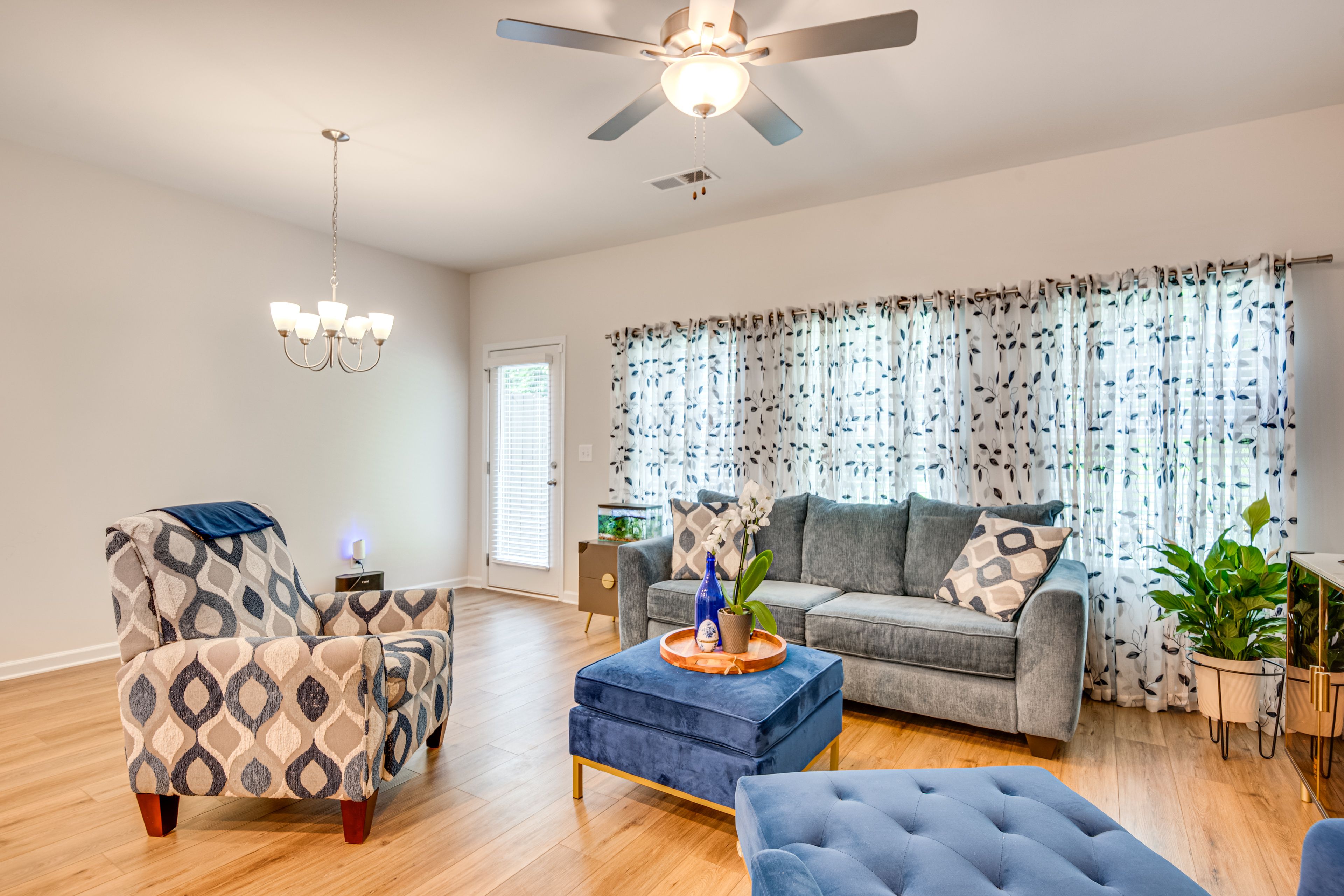 Living Room | Full Sleeper Sofa | Smart TV | 1st Floor