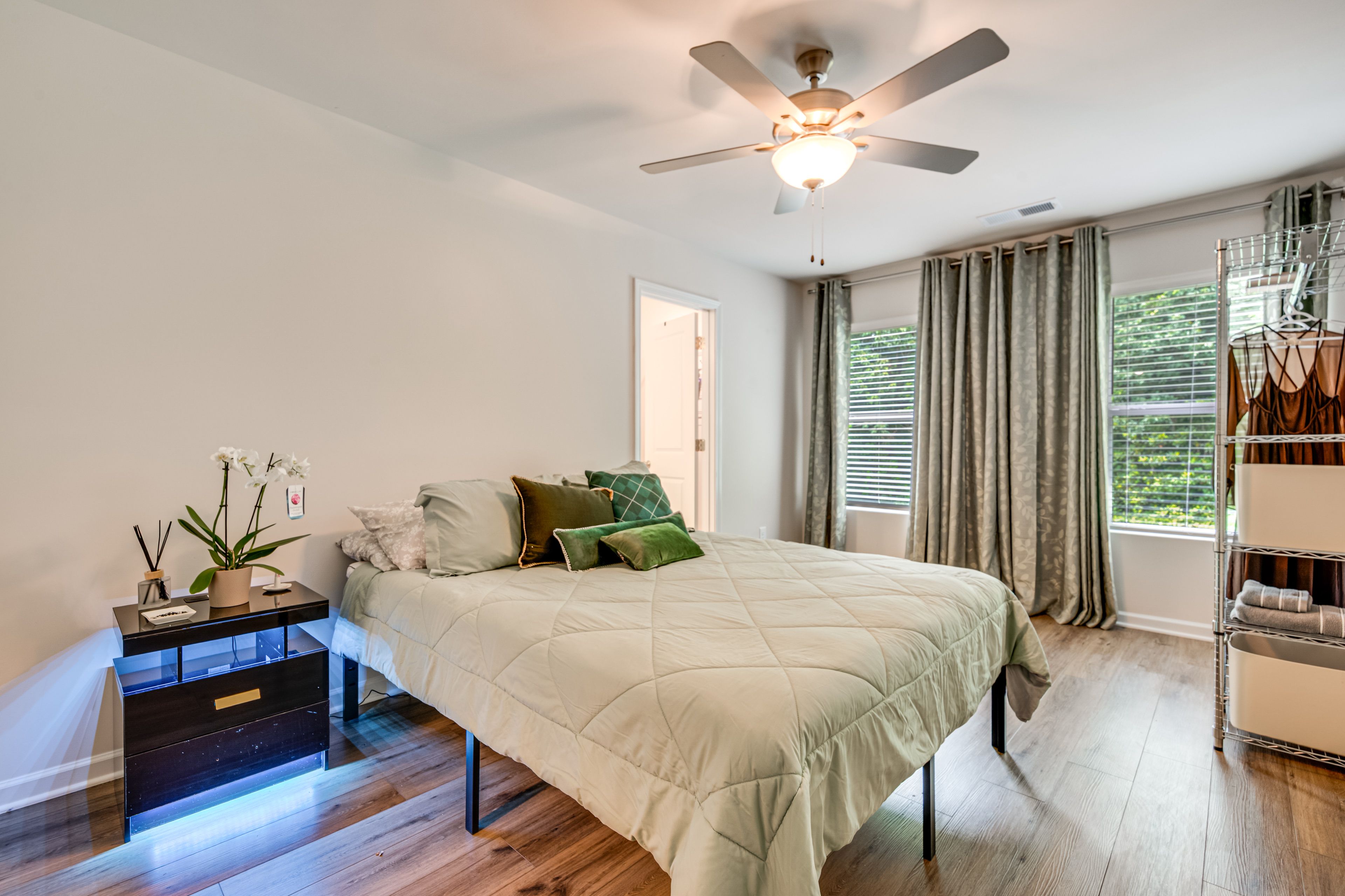 Bedroom 1 | Queen Bed | 2nd Floor