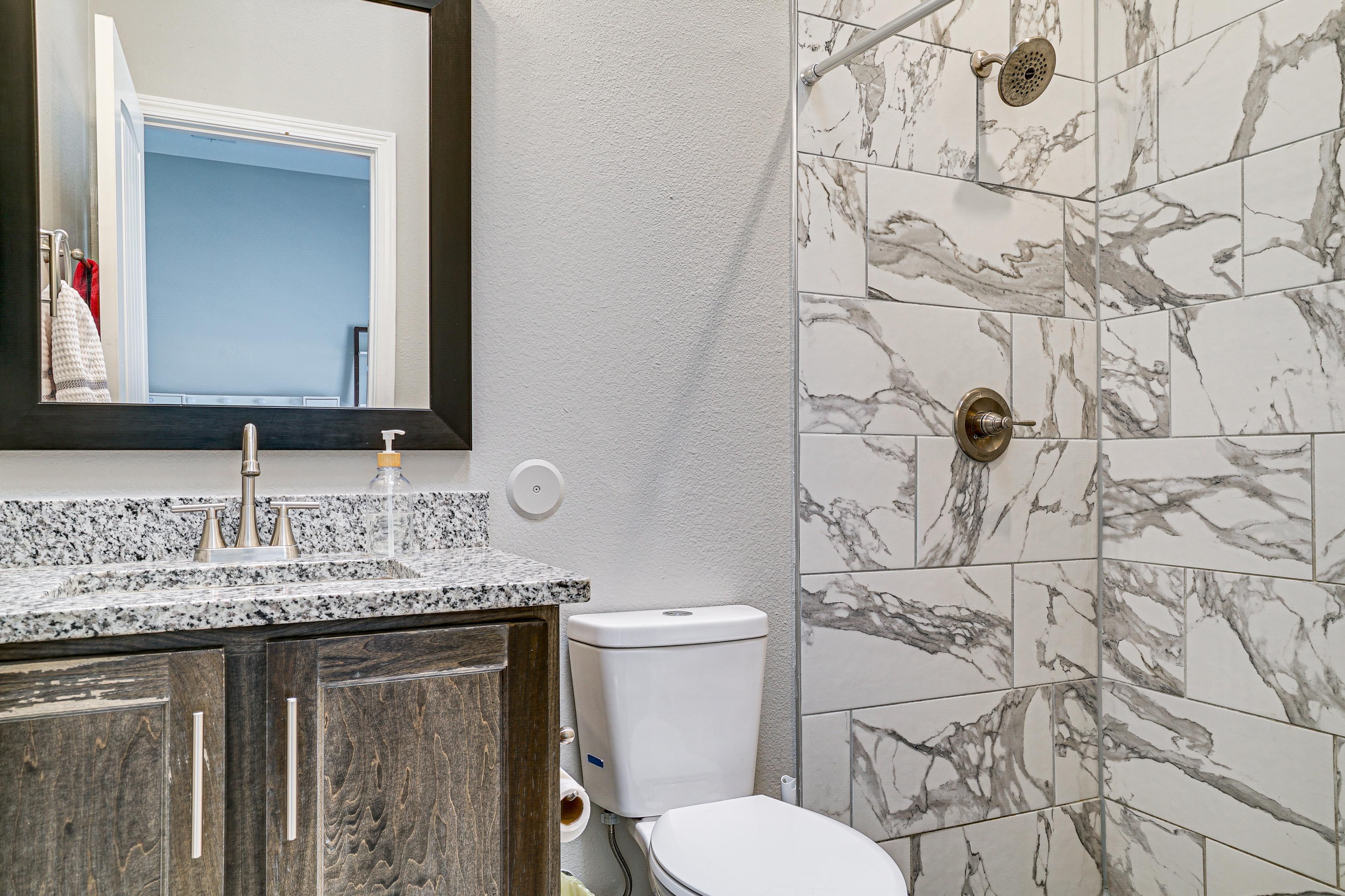 Full Bathroom