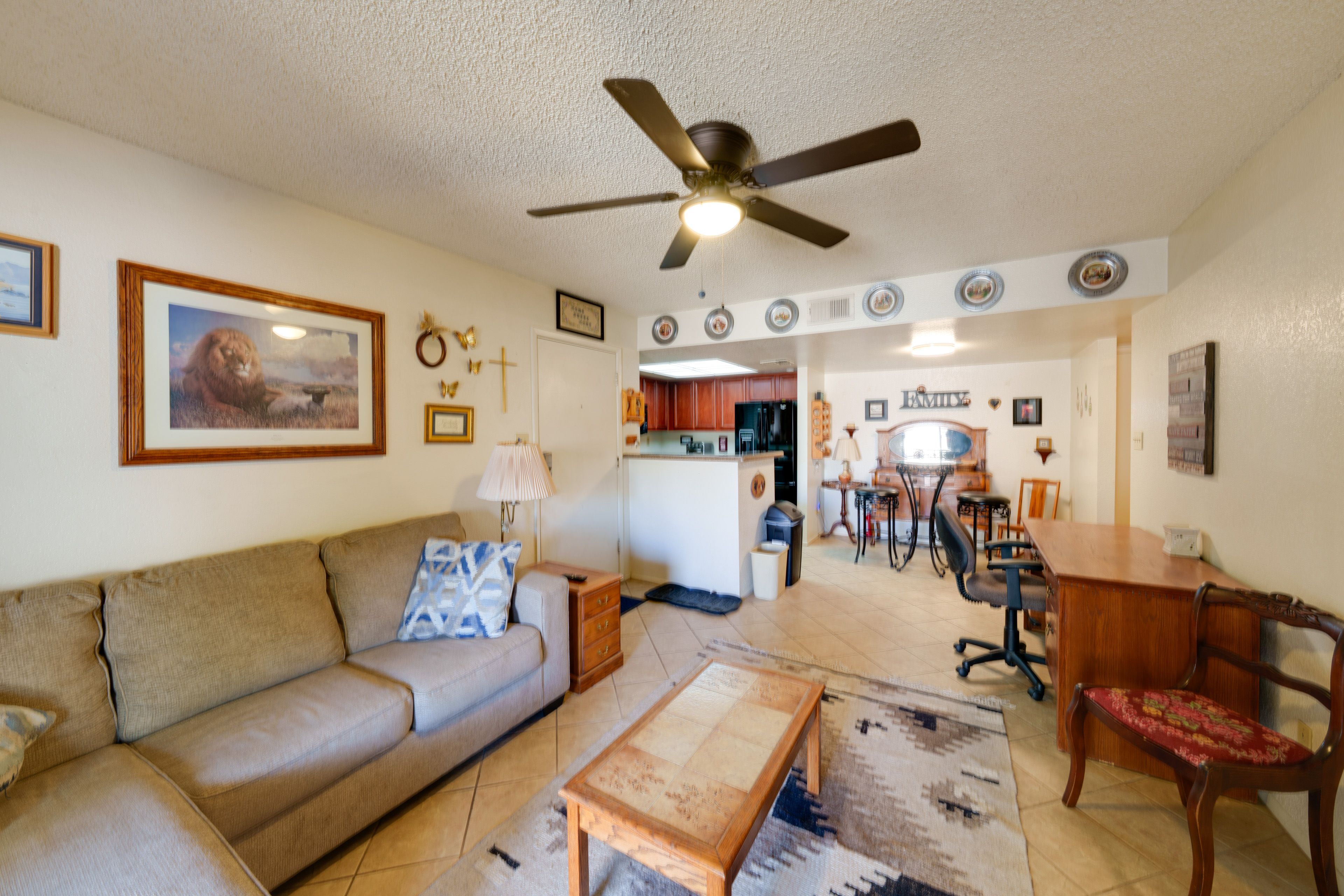 Glendale Vacation Rental | 1BR | 1BA | 680 Sq Ft | 1 Step to Enter
