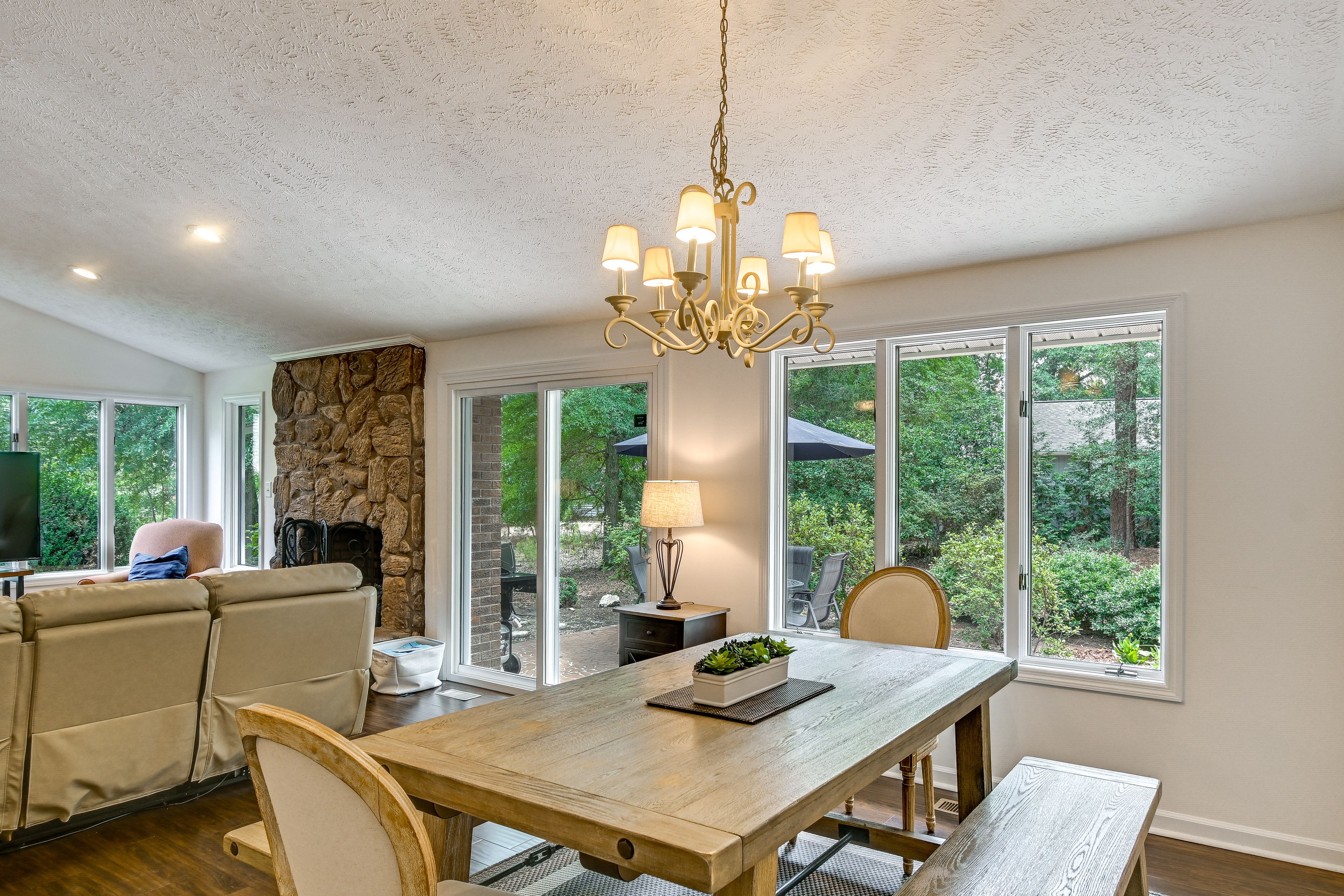 Dining Area | 1st Floor