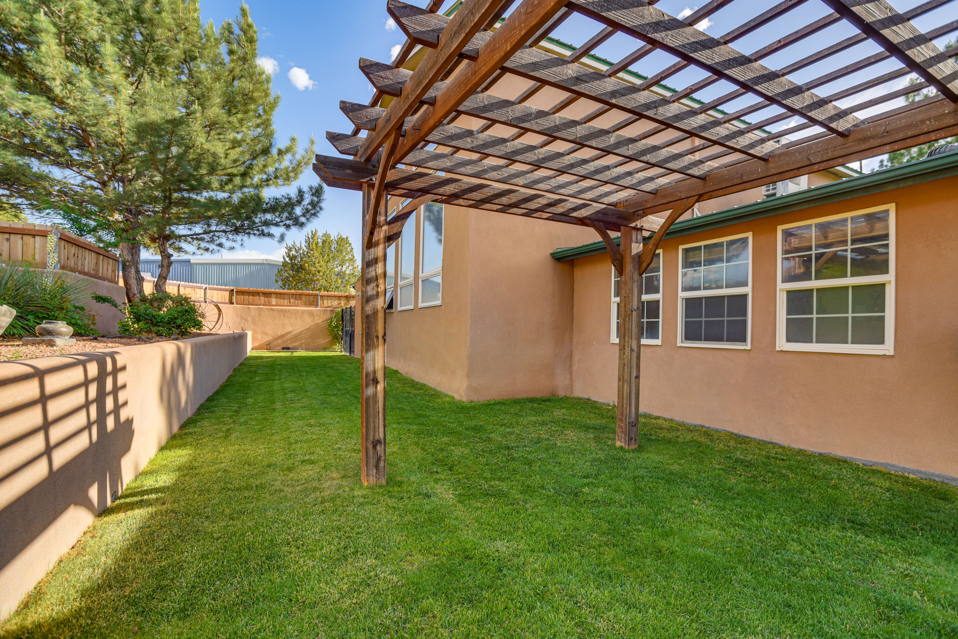 Backyard | Single-Story Home